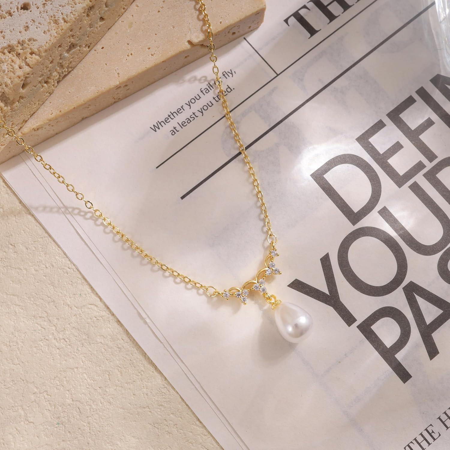 Collar de Perlas Doradas Hipoalergénico Hayopi 42 cm Ajustable