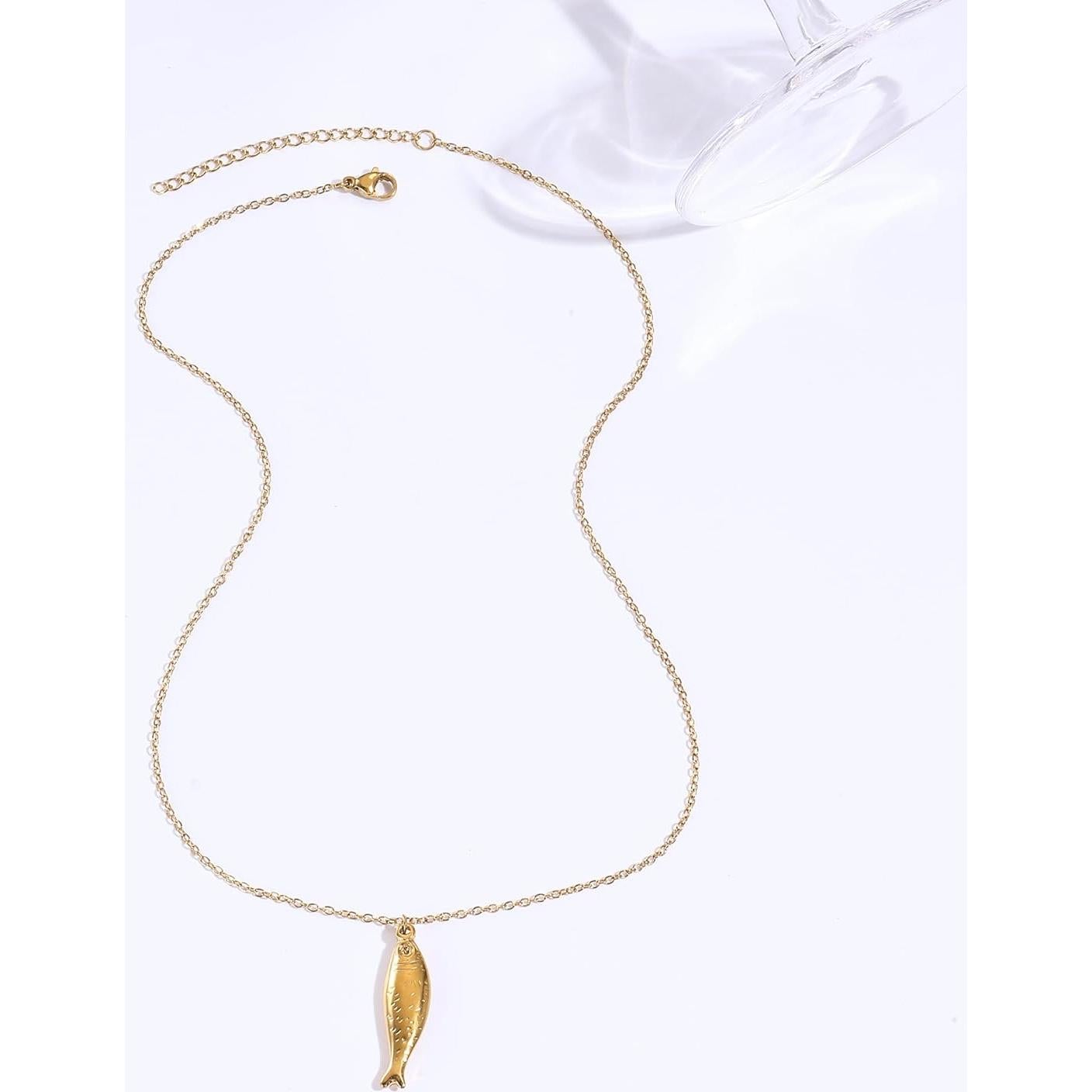 Collar Minimalista de Oro 14K con Colgante de Pez para Mujeres