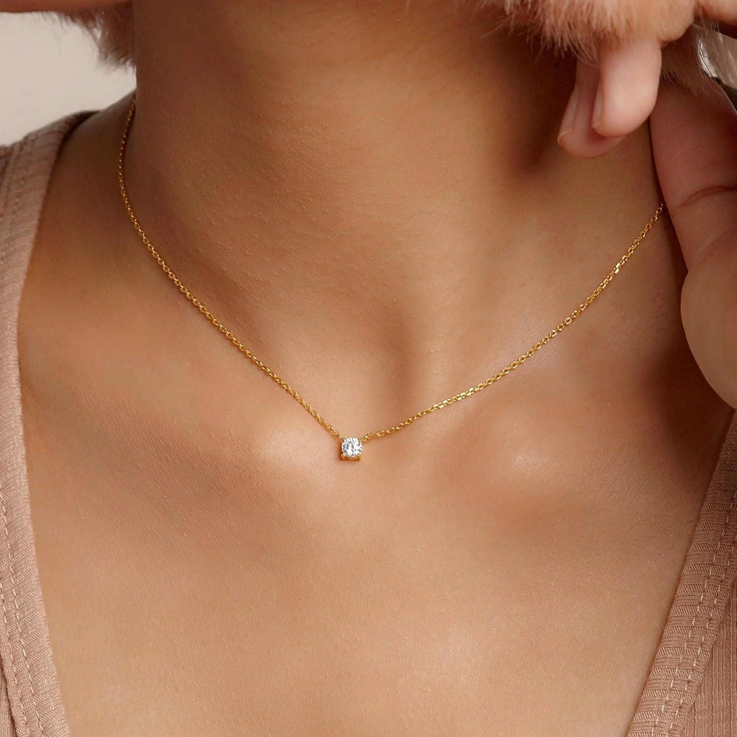 Collar de Oro 14k con Colgante de Circonita para Mujeres