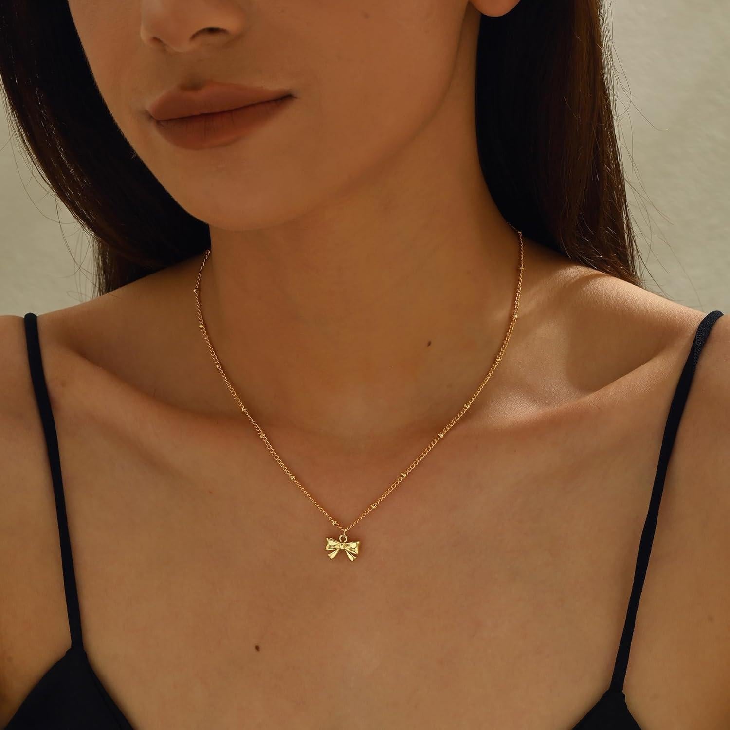 Collar choker dorado de arco 14K para mujeres - Joyería elegante