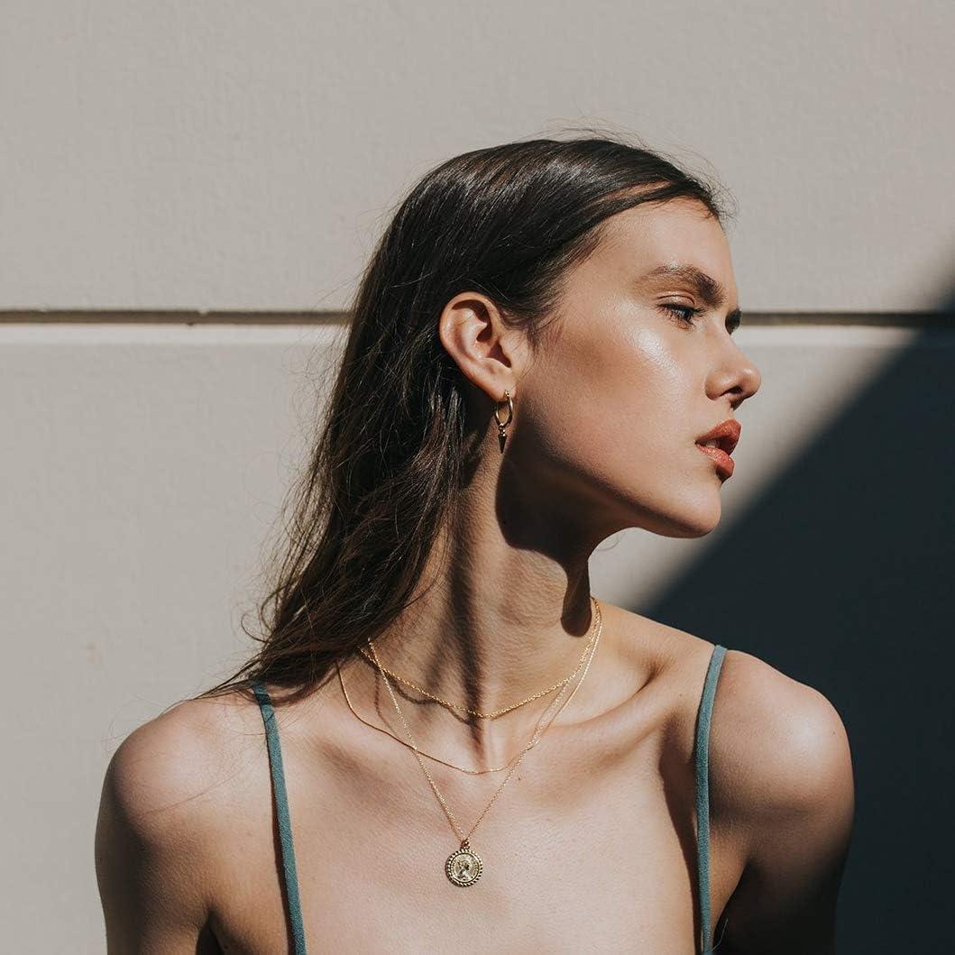 Collar Colgante Minimalista de Moneda en Oro 18K MEVECCO