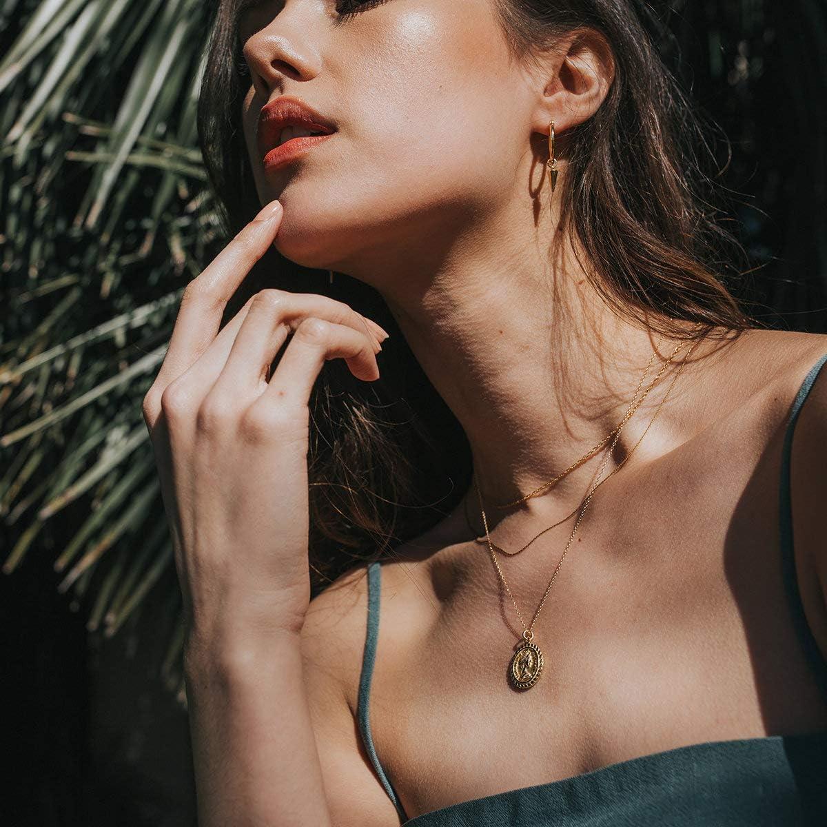 Collar Colgante Minimalista de Moneda en Oro 18K MEVECCO