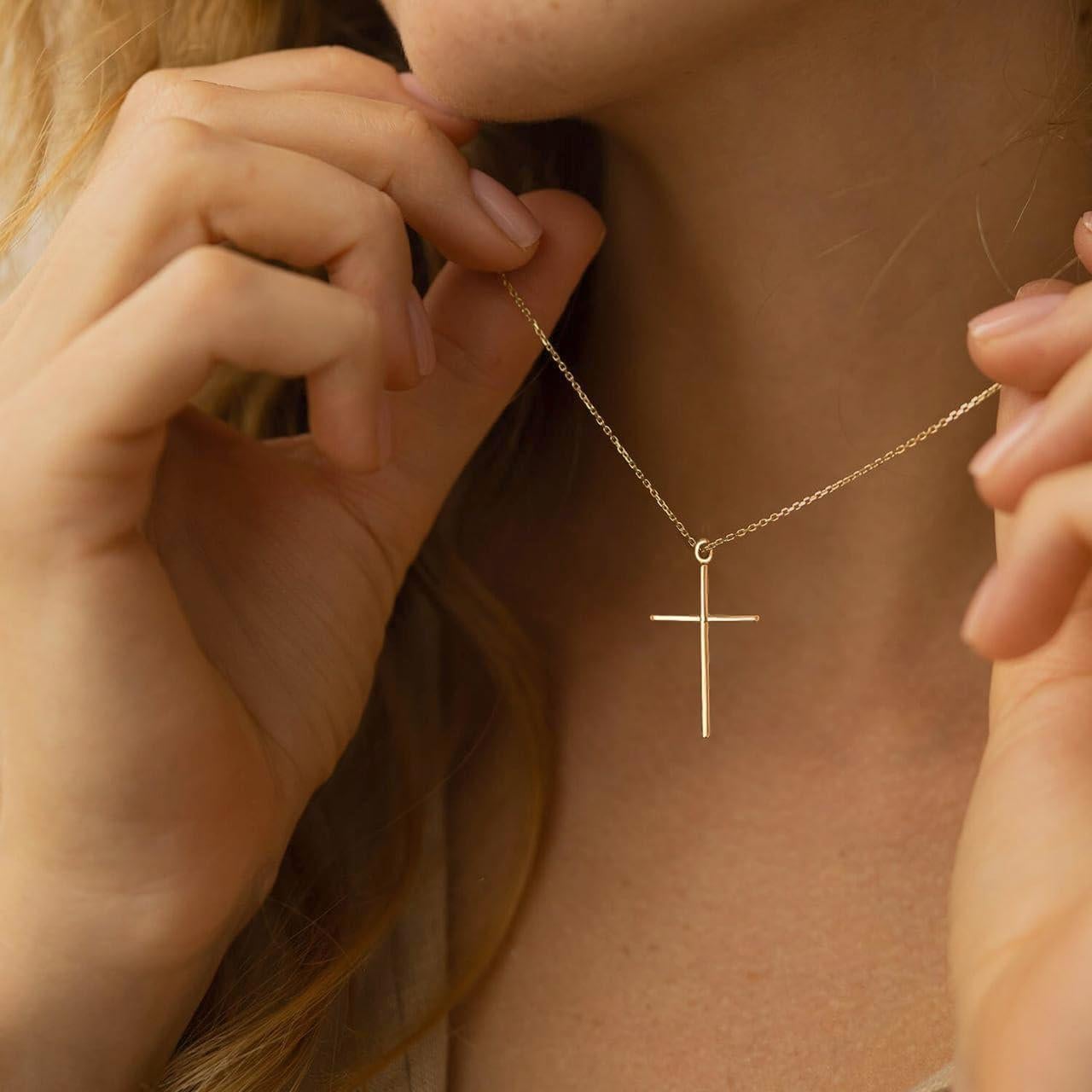 Collar Cruz Dainty NIXMAX Baño de Oro 14K Ajustable 42 cm