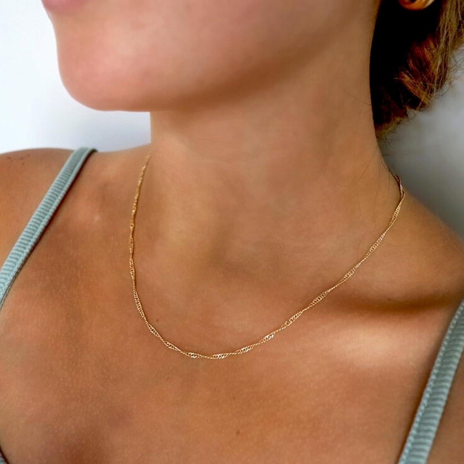 Collar Choker Dainty Aisansty Oro 14K Hecho a Mano para Mujeres