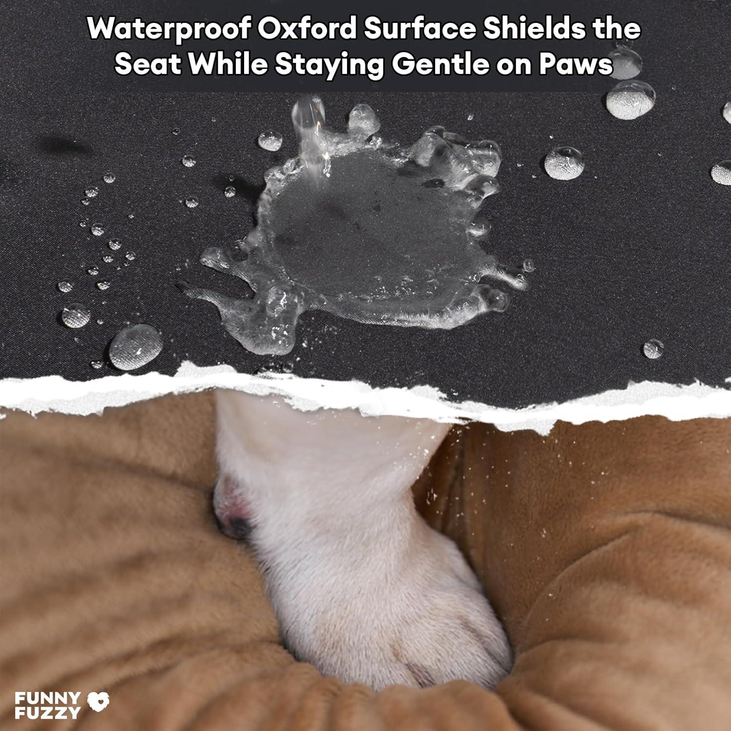 Asiento de Coche Impermeable FUNNY FUZZY para Perros hasta 15kg