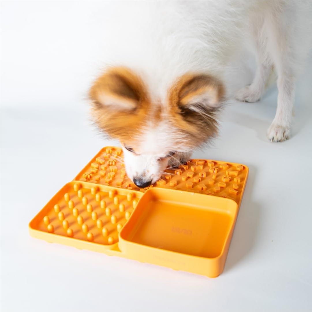 Alfombrilla de Lamer PAWMERCE para Gatos y Perros - Silicona Naranja