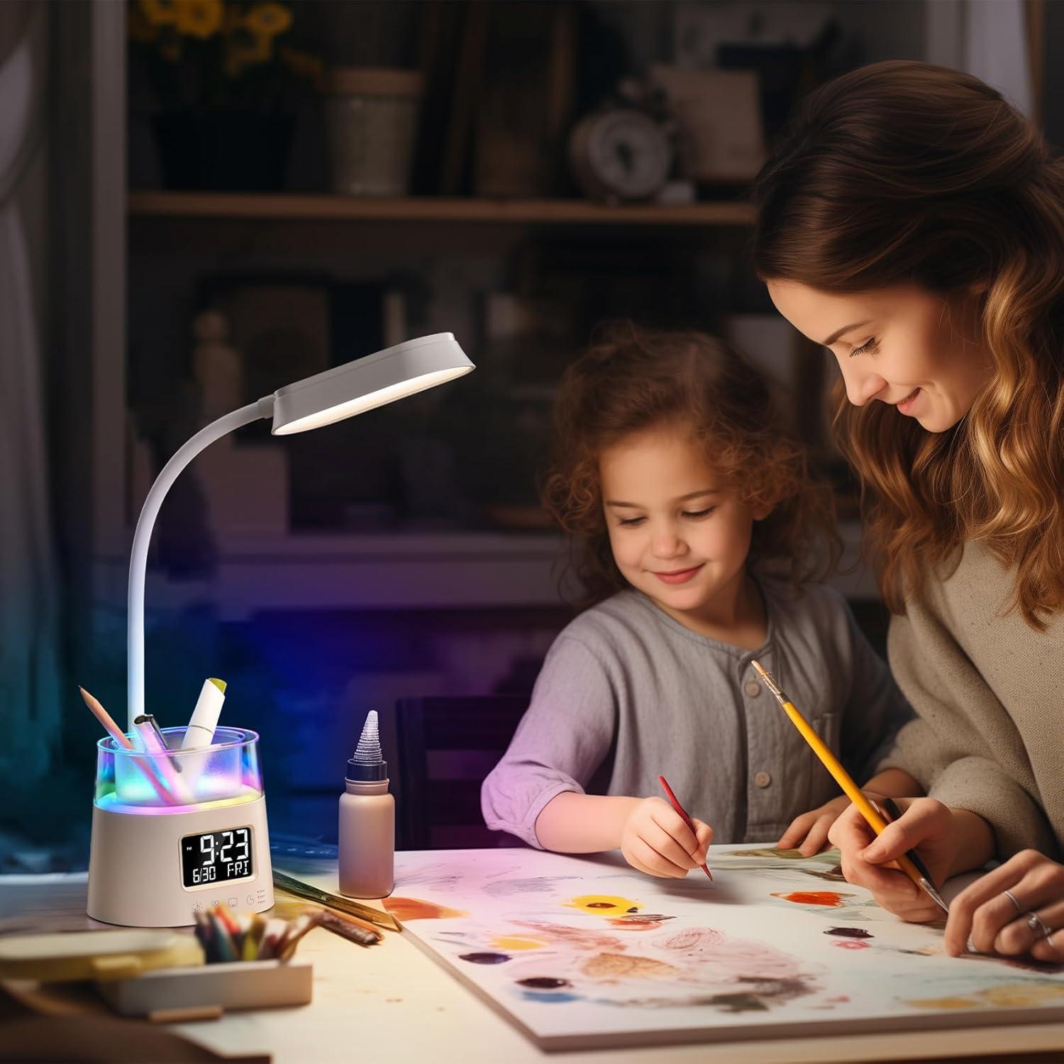 Lámpara de Escritorio LED WILIT W49A con Soporte y USB