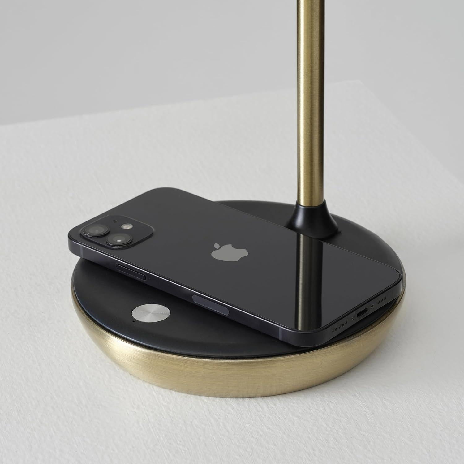 Lámpara de Escritorio Brightech Ezra - Carga Inalámbrica LED 10W