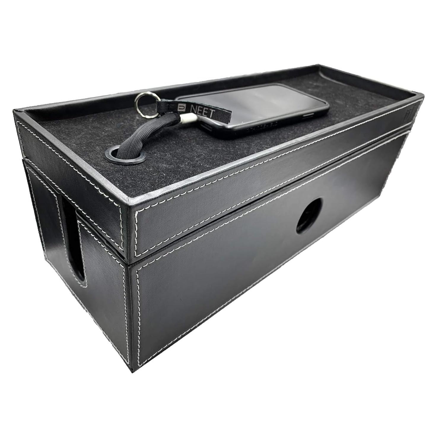 Caja Organizadora de Cables NEET Grande 38.1x15.2 cm Cuero Negro