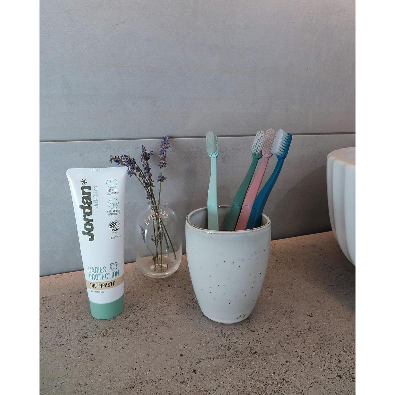 Cepillo de Dientes Manual Jordan Green Clean - Sostenible, 4 Unidades