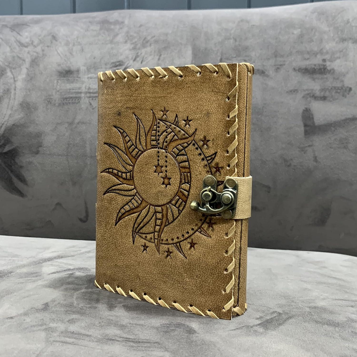 Diario de Piel Vintage CREATIVE LEATHER ART Sol y Luna 240 Páginas