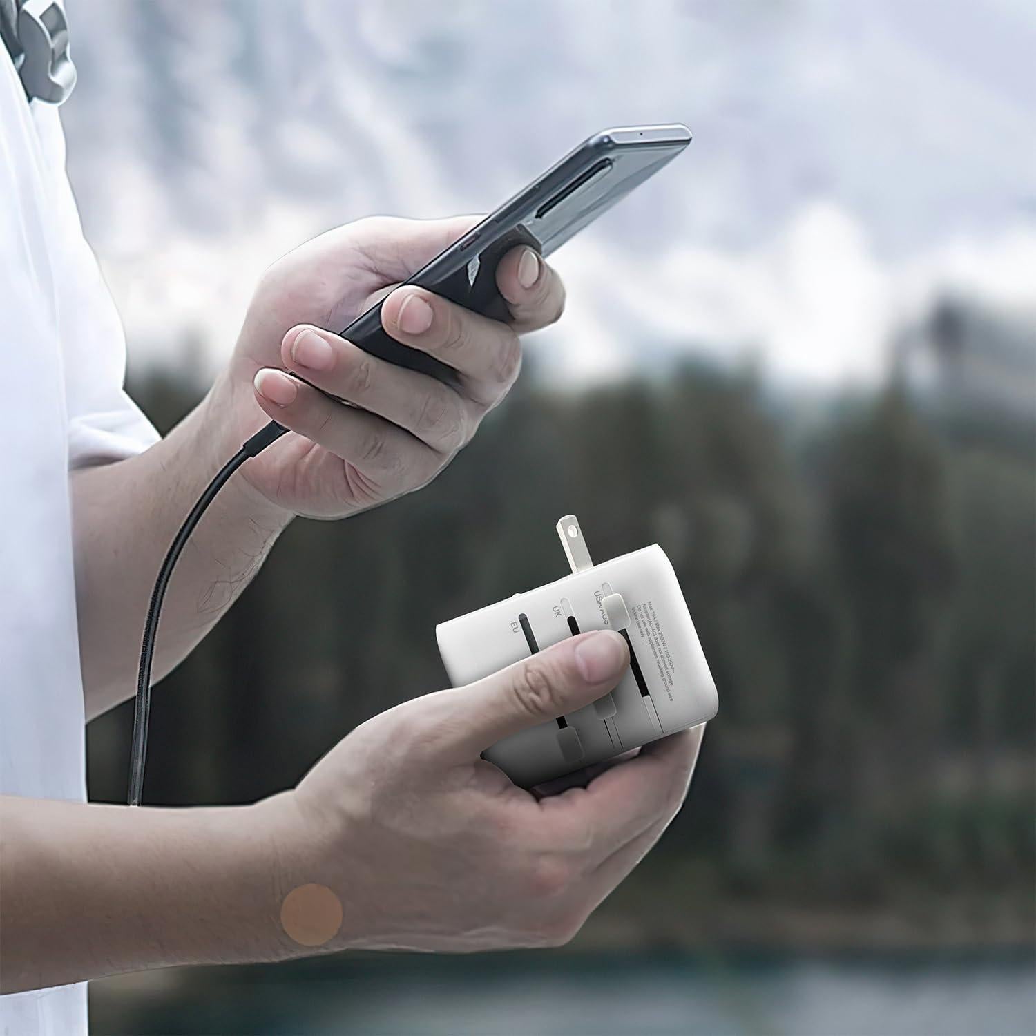 Adaptador de Viaje Universal NTPRO 6 en 1 2500W 10A USB-C