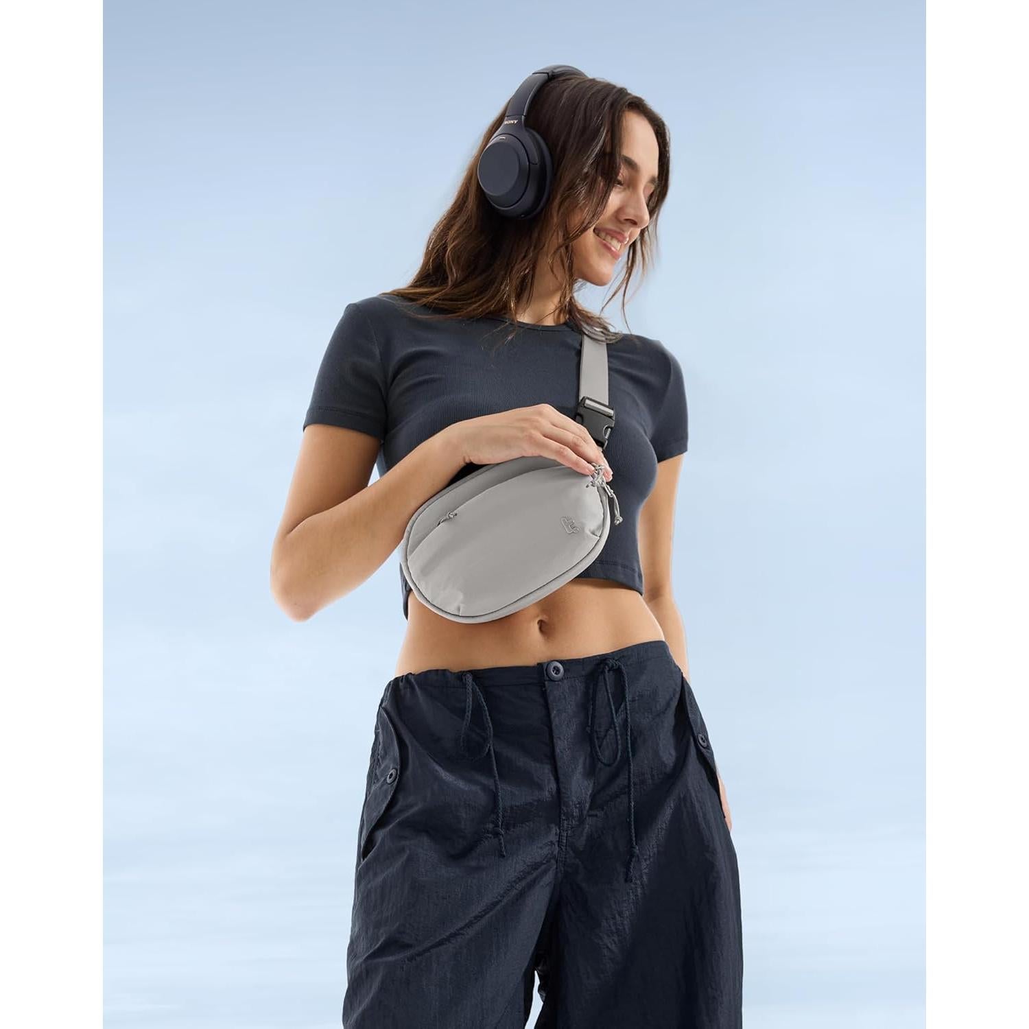 Bolsa de Cintura Tomtoc Sling Bean Gris 1.5L con Bloqueo RFID