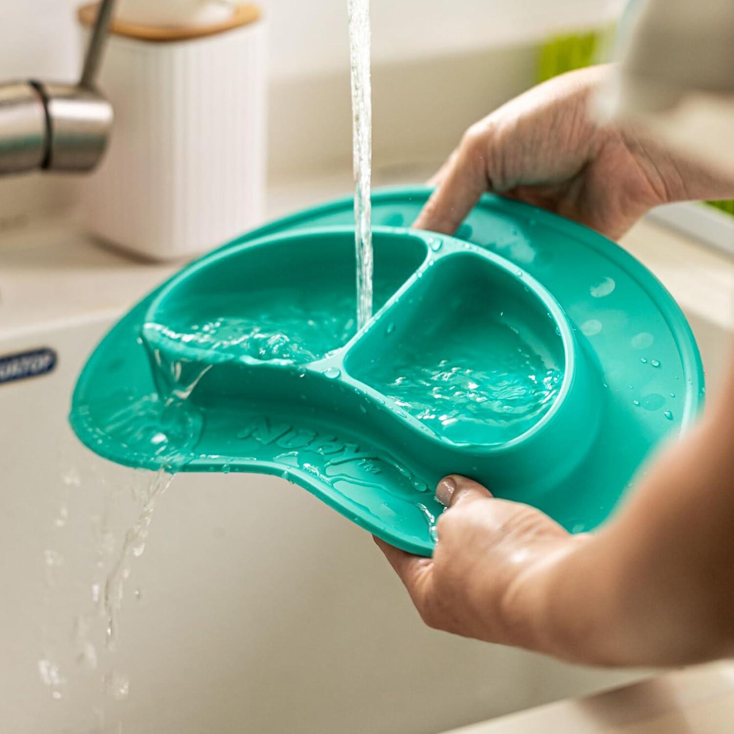 Plato de Silicona Nuby Sure Grip Miracle Mat 2 Secciones Aqua