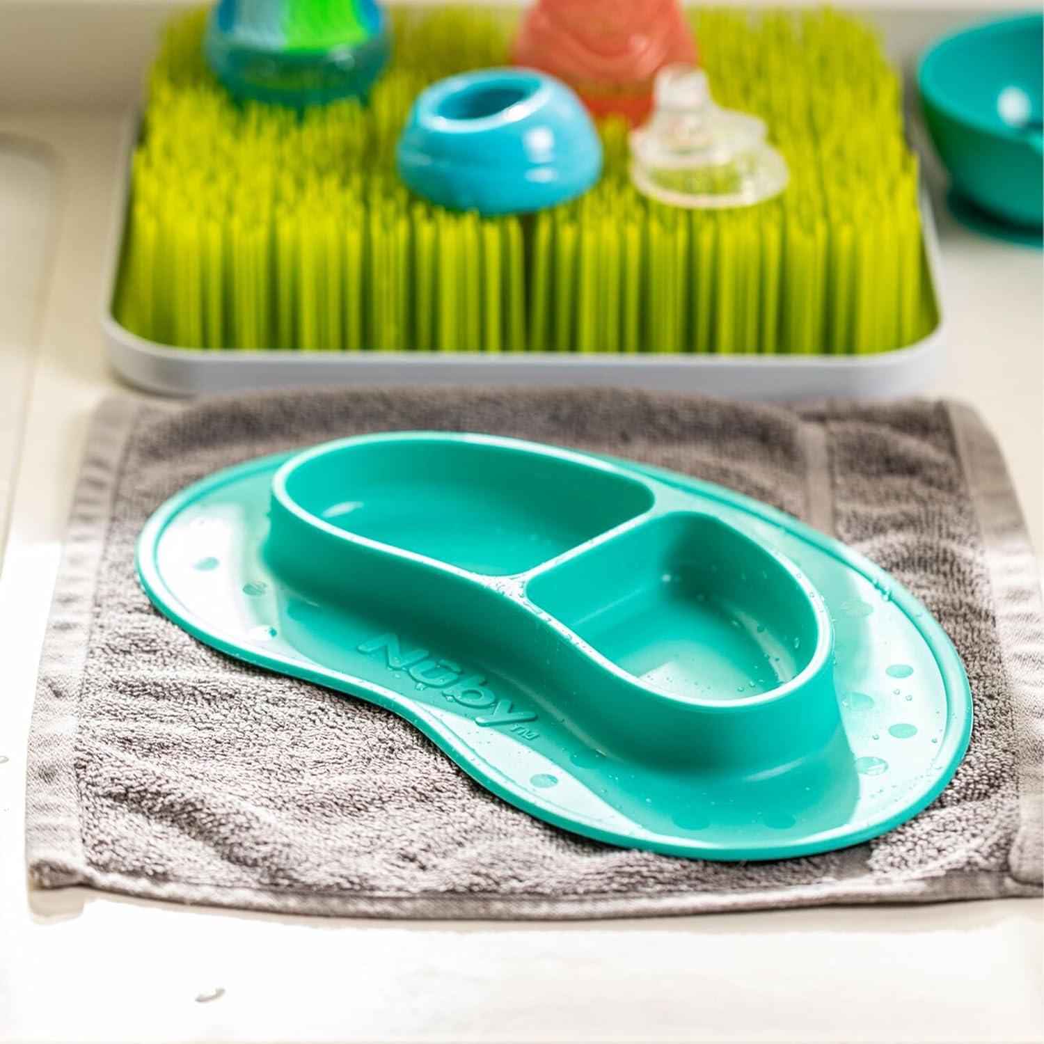Plato de Silicona Nuby Sure Grip Miracle Mat 2 Secciones Aqua