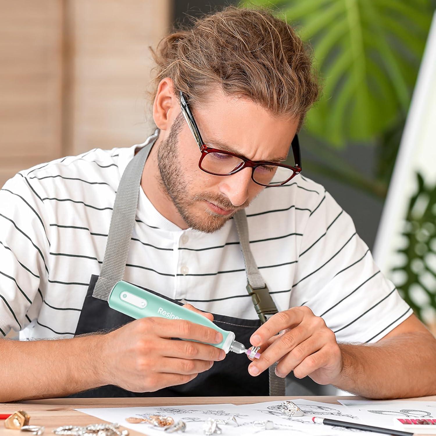 Kit de Herramienta Rotativa Inalámbrica Resiners 54 Piezas