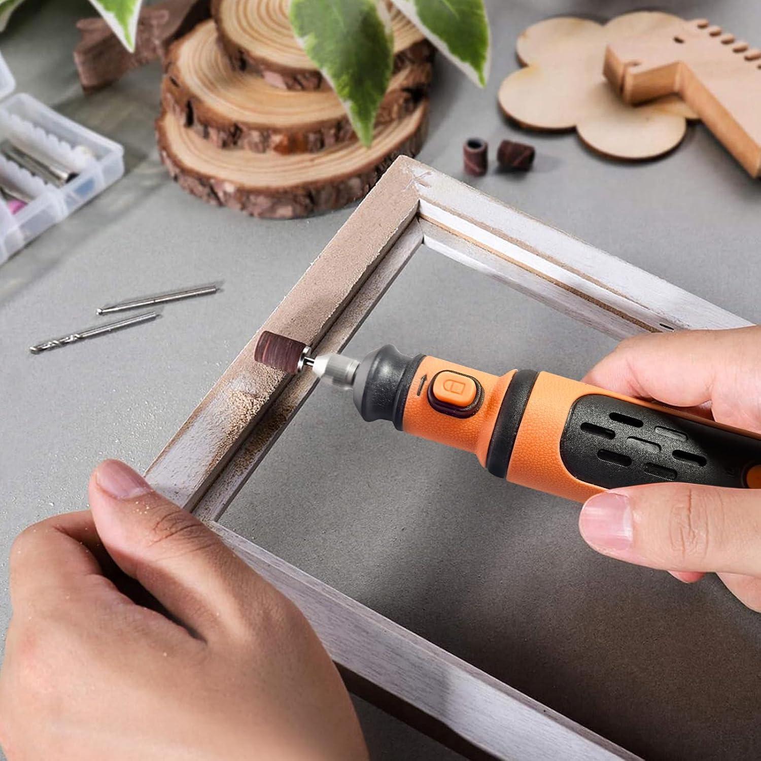 Kit de Herramienta Rotativa Inalámbrica TiTiC 8V 5 Velocidades 79 Accesorios