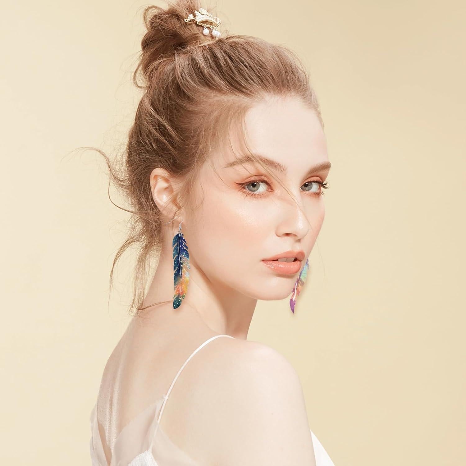 Troquel de Piel SUPERDANT 15x15cm 4 Formas de Pluma para Manualidades