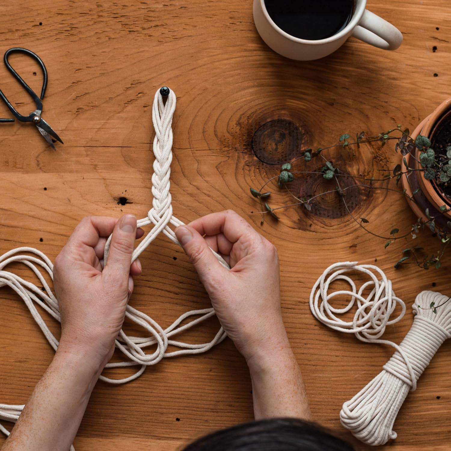 Kit de Macramé Mini Planter Leisure Arts - 3 Colgadores DIY