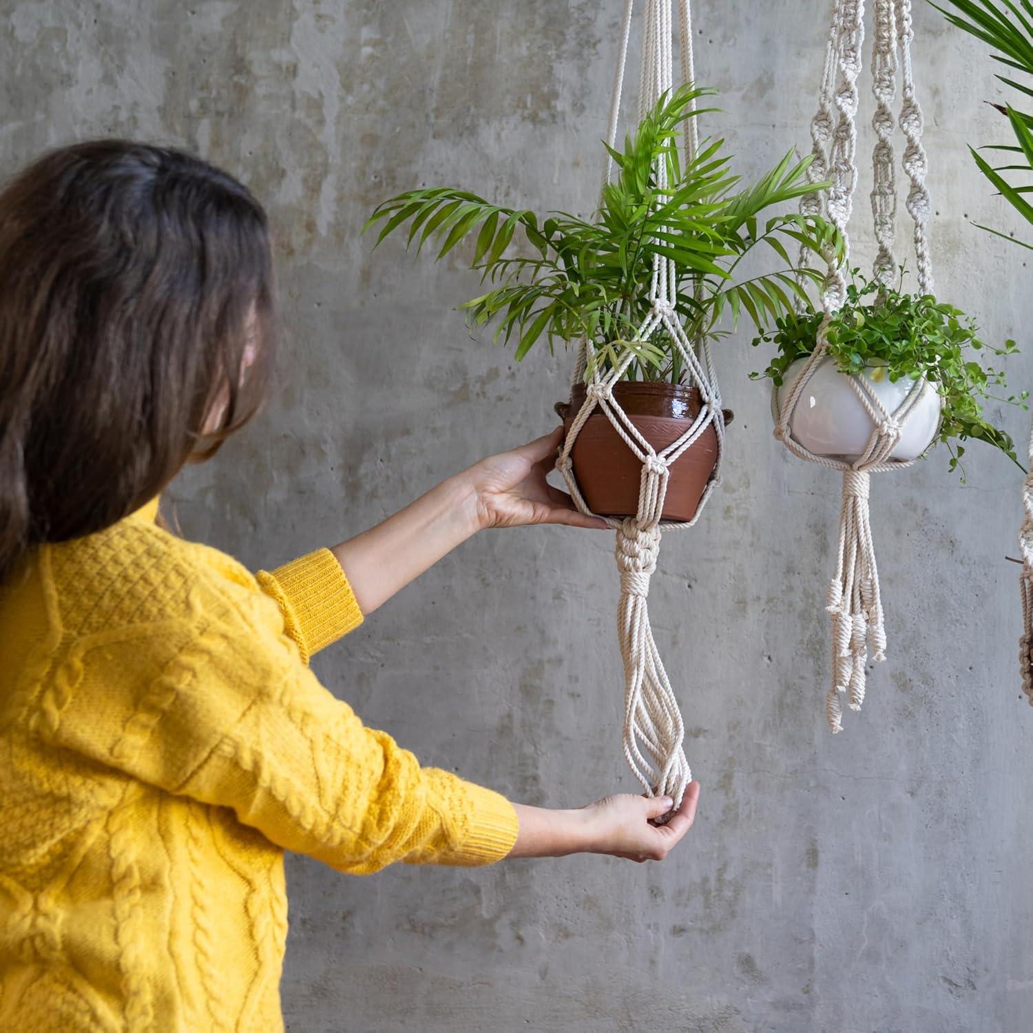 Kit de Macramé Mini Planter Leisure Arts - 3 Colgadores DIY