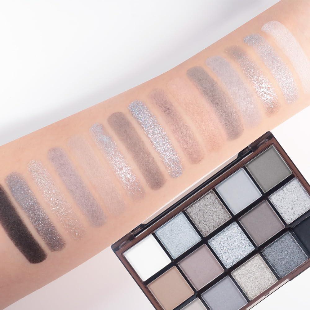 Paleta de Sombra de Ojos CAKAILA 15 Colores Mate y Brillante