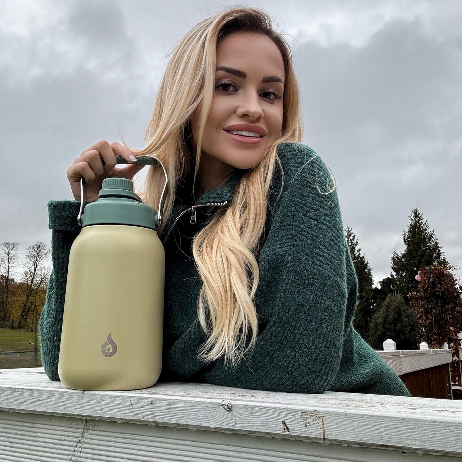 Botella de Agua Aislada BJPKPK 1.89L con Mango Metal Negro