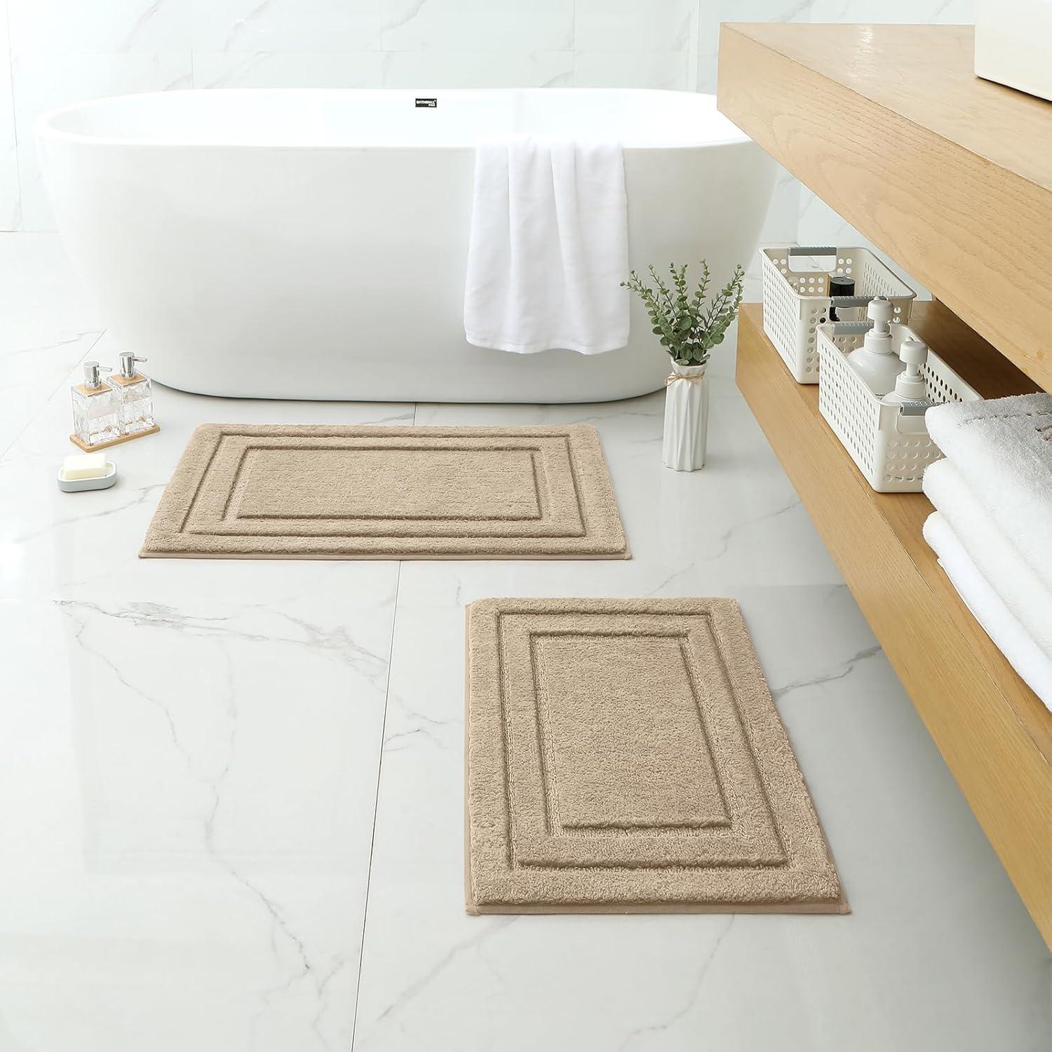 Juego de 2 Alfombras de Baño HOMEIDEAS Microfibra Caqui