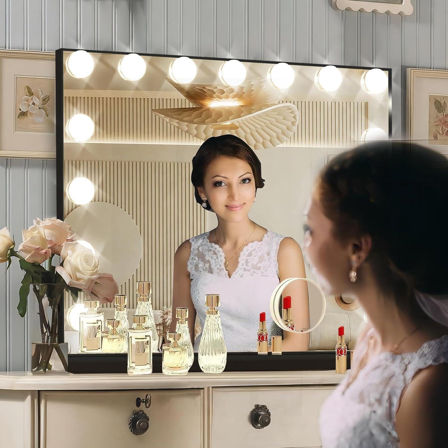 Espejo de Tocador Ratsamee Negro con Luces LED 58.4x45.7cm