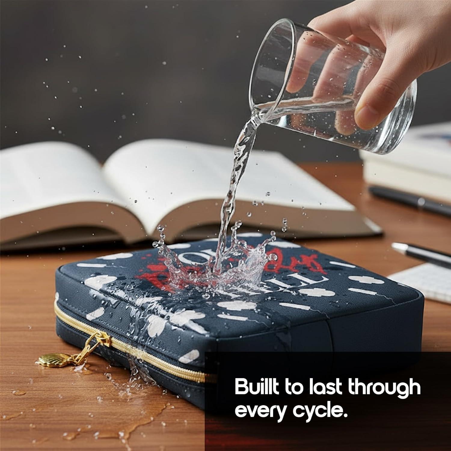 Bolsa de Período Primo Lines Negra - Estuche Compacto Impermeable