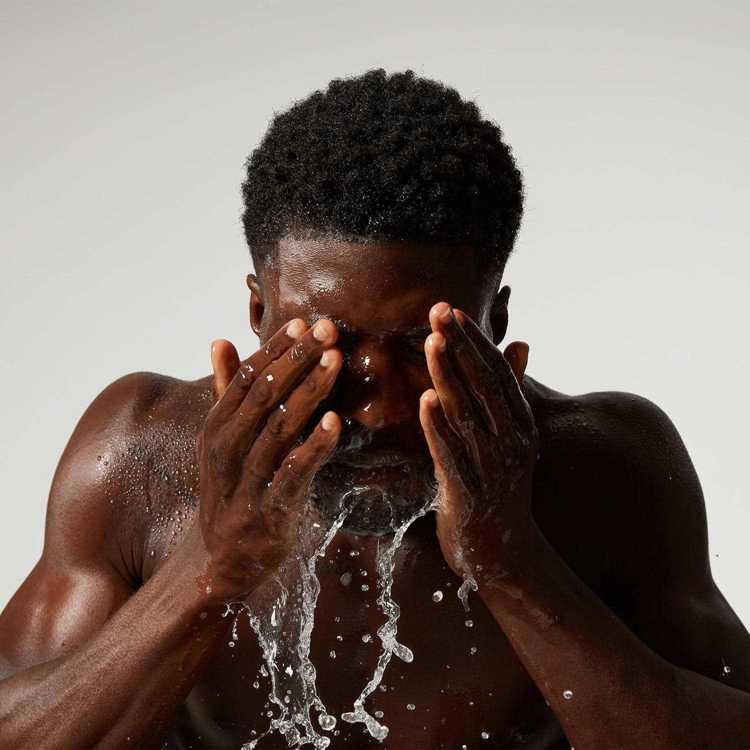 Limpiador Facial Detox OUAI 230 ml - Ácido Glicólico y Niacinamida