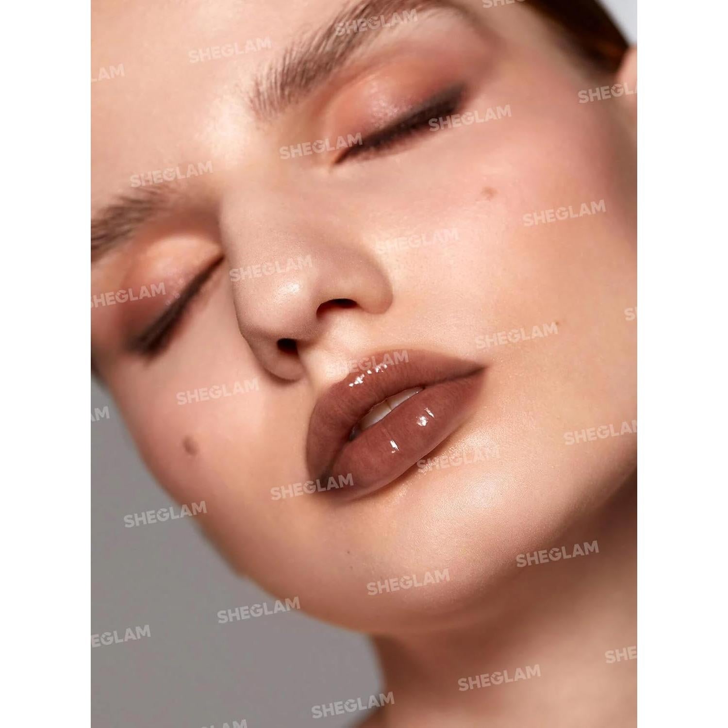 Brillo Labial SHEGLAM Glaze Daze - Pastel de Mocha 32g