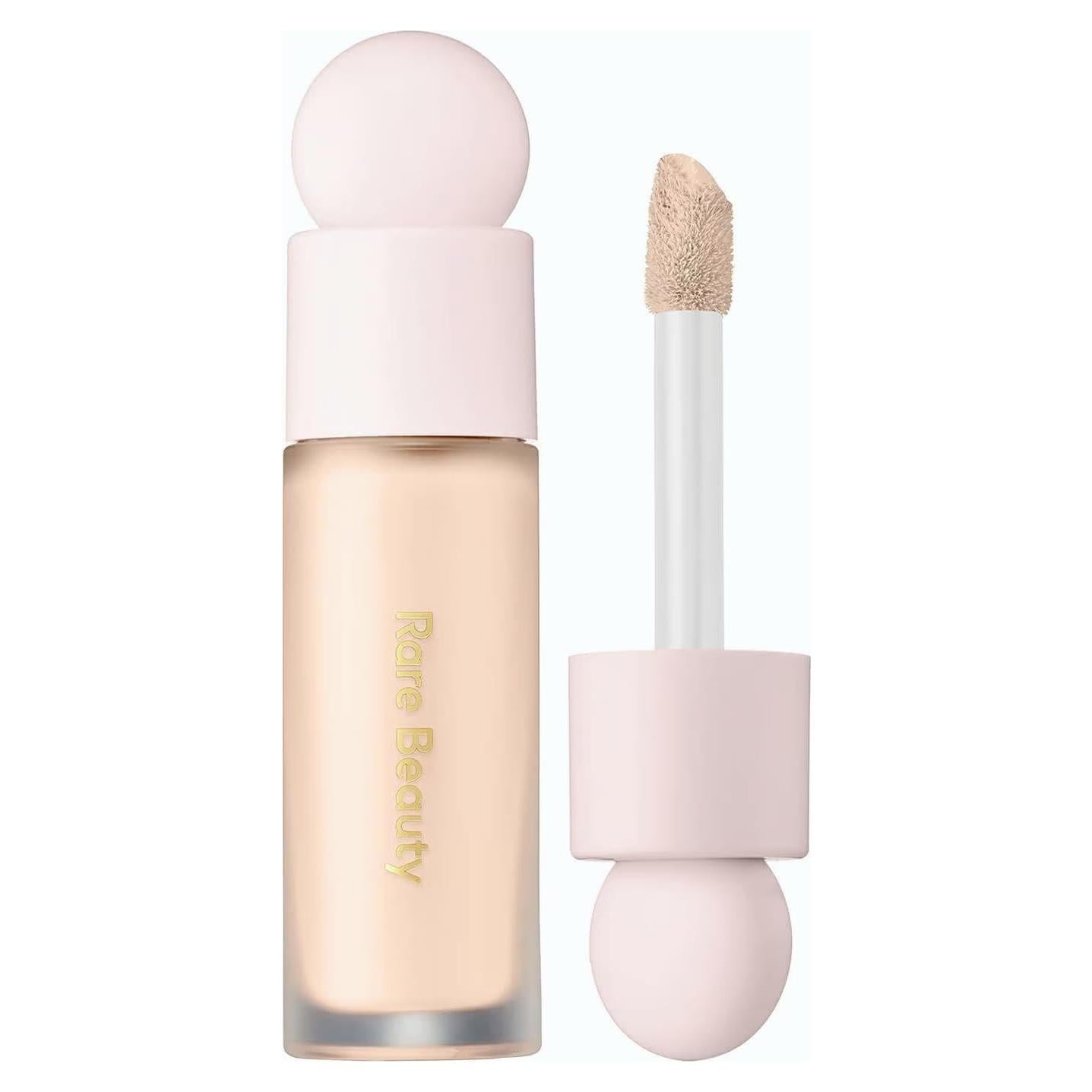 Corrector Iluminador Líquido Rare Beauty Selena Gomez 140C