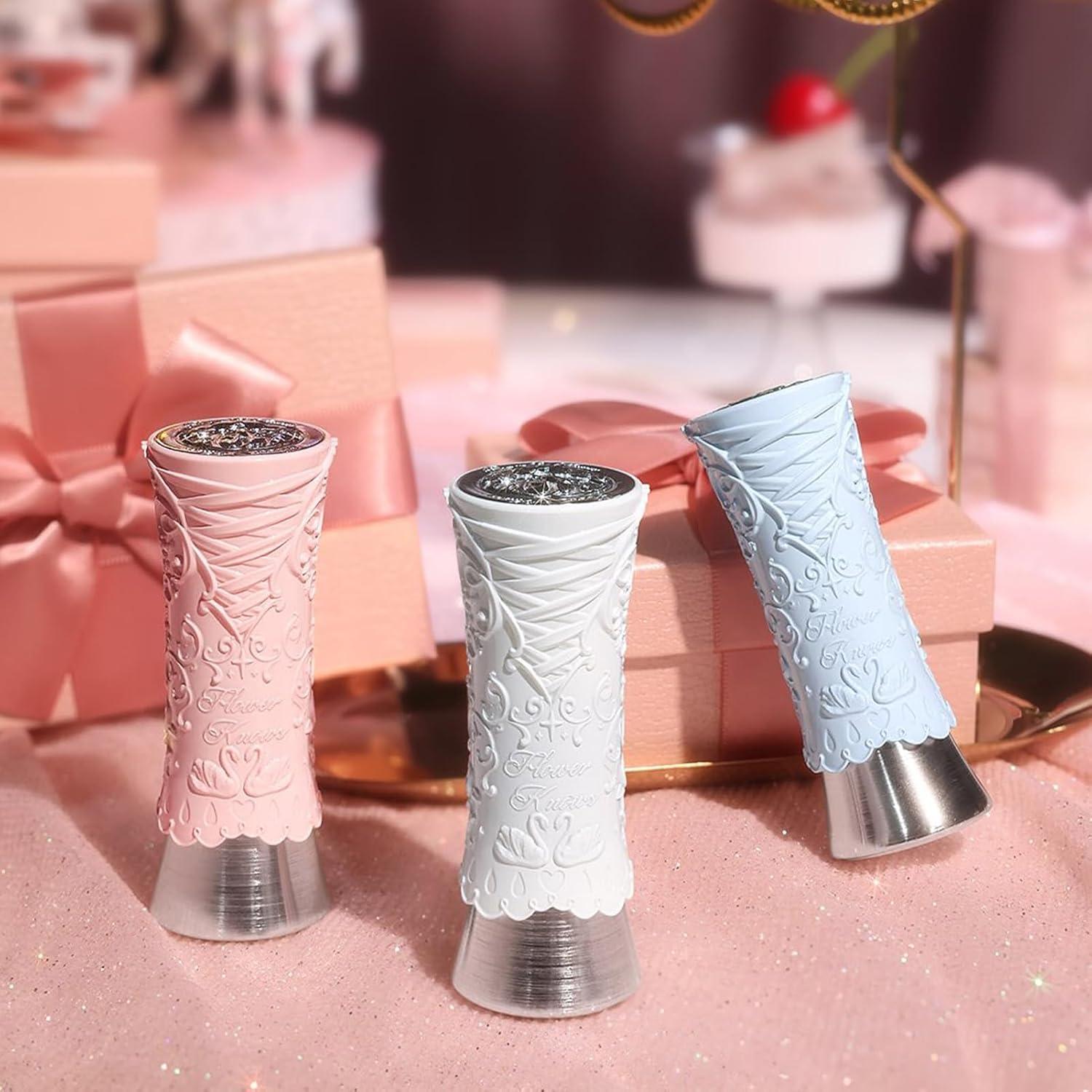 Brillo Labial Flower Knows B04 Luna Plateada 3.4g Hidratante