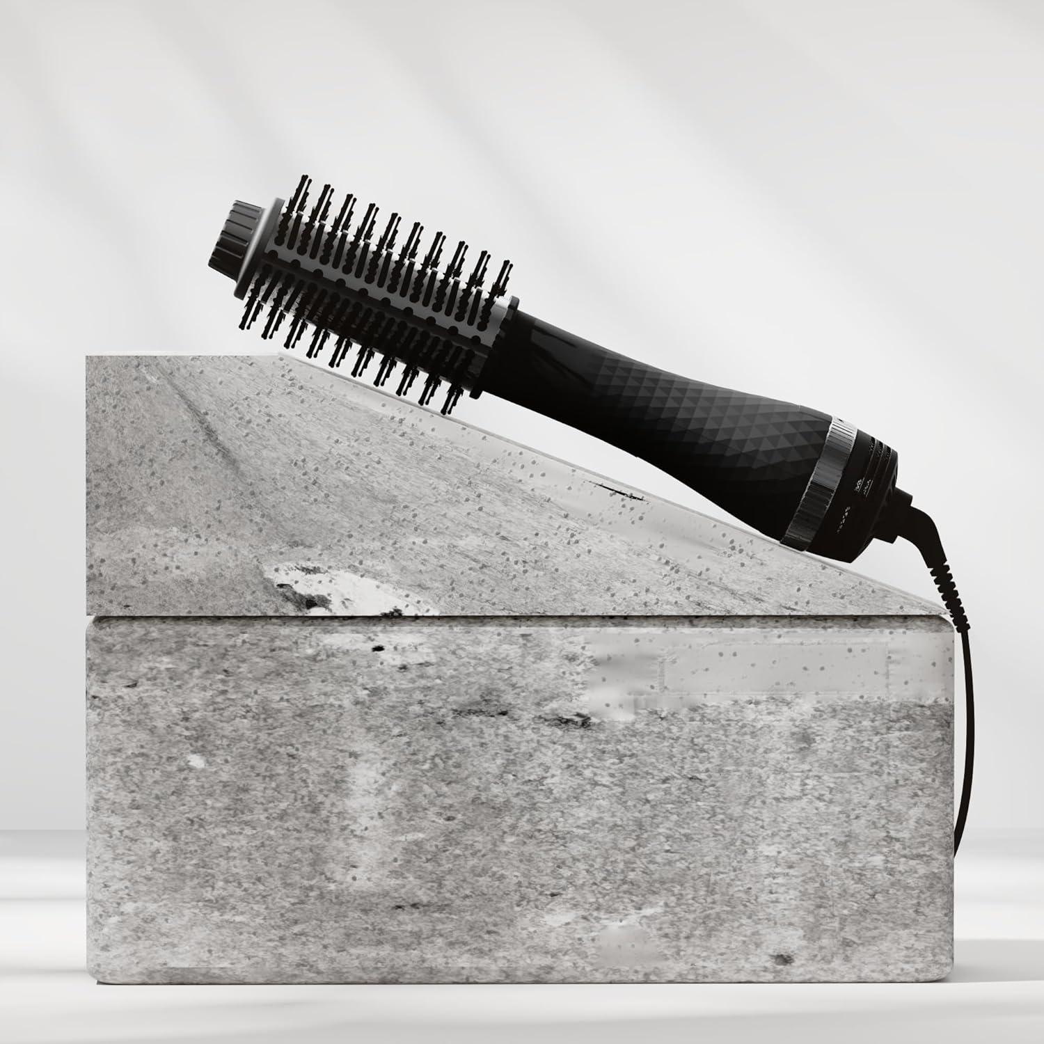 Cepillo Secador AINA 2-en-1 60MM Titanio 3 Calores 110V