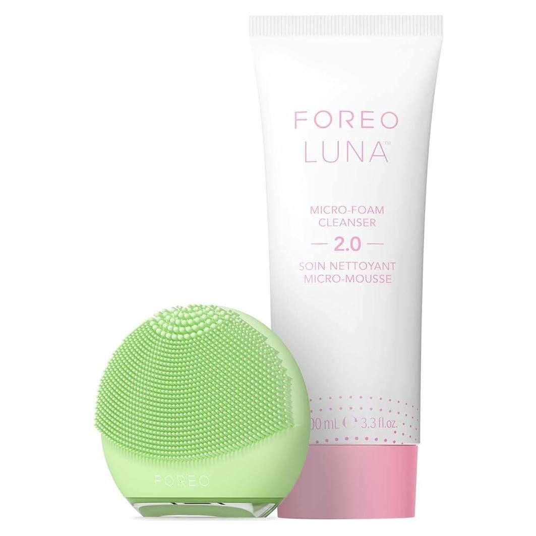 FOREO LUNA 4 go Face Cleansing Brush & Firming Massager | Premium Face Care | Enhances Absorption of Facial Skin Products | Simple Skin Care Tools | For All Skin Types