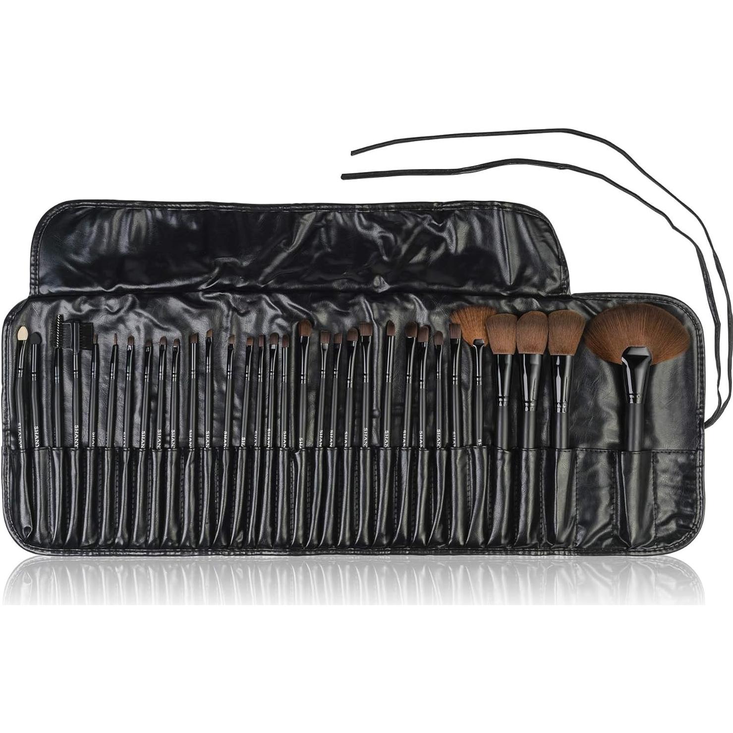 Conjunto de Brochas de Maquillaje SHANY 32 Piezas Sintéticas