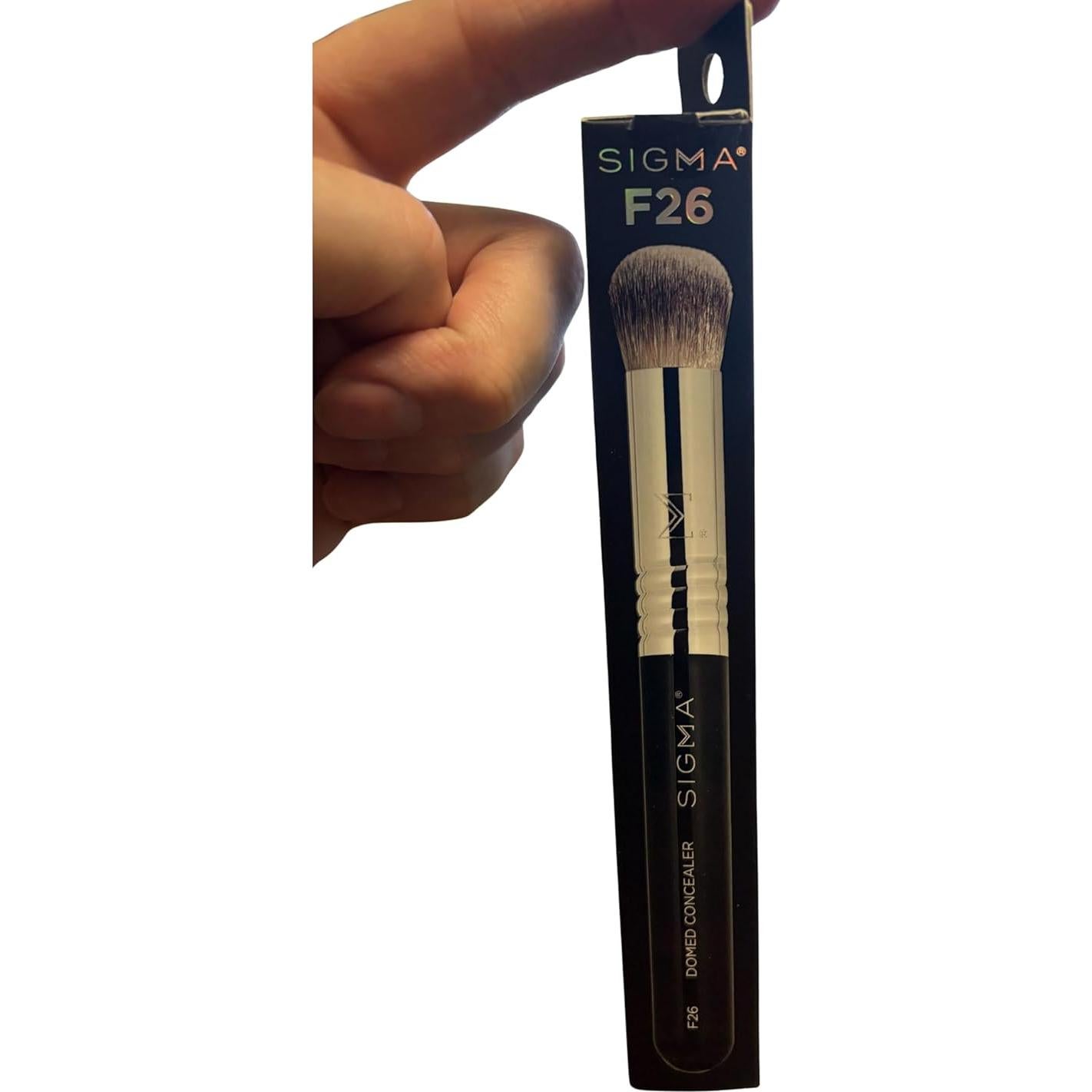 Brocha de Corrector Sigma Beauty F26 - Cerdas Suaves y Densas