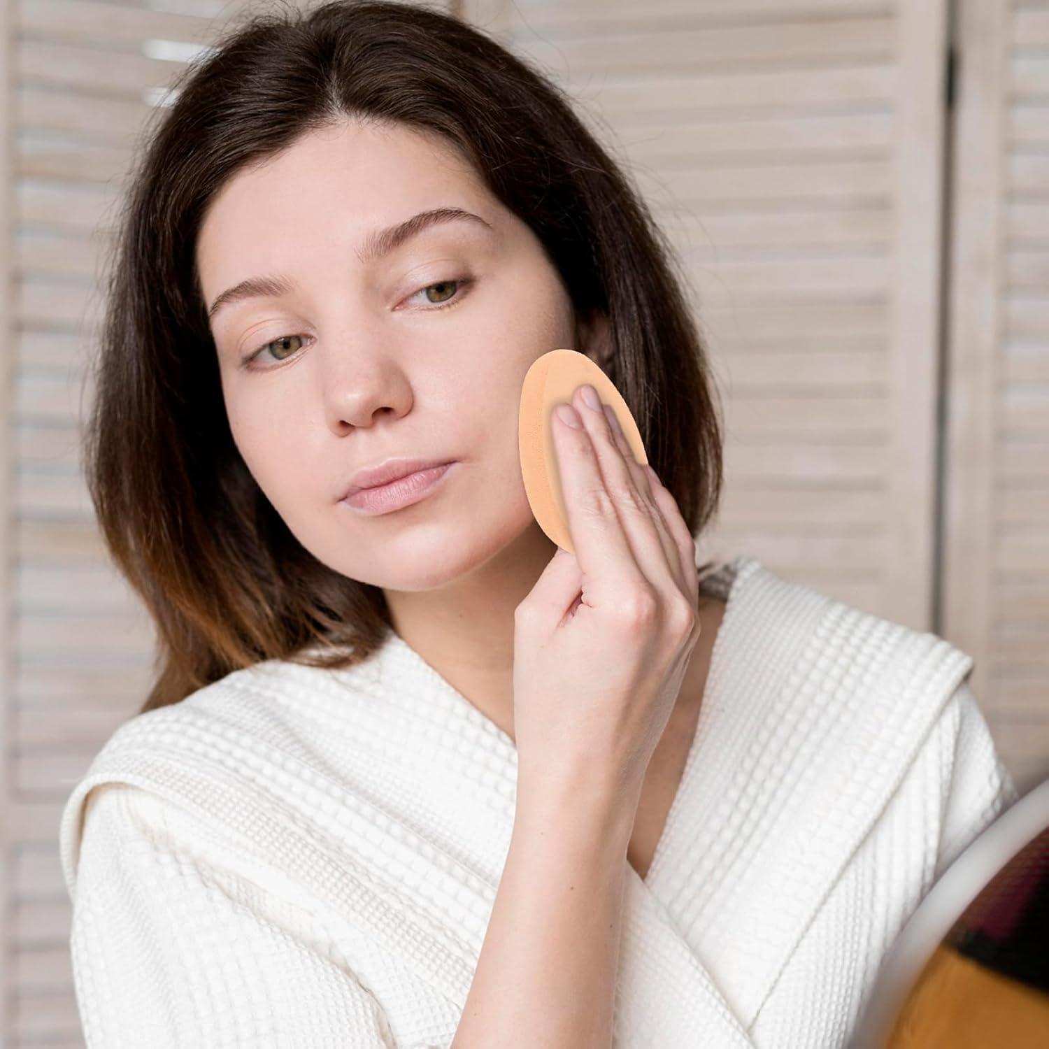 5 Esponjas Planas de Maquillaje Tweruna - Color Piel, 7x5x1.2 cm