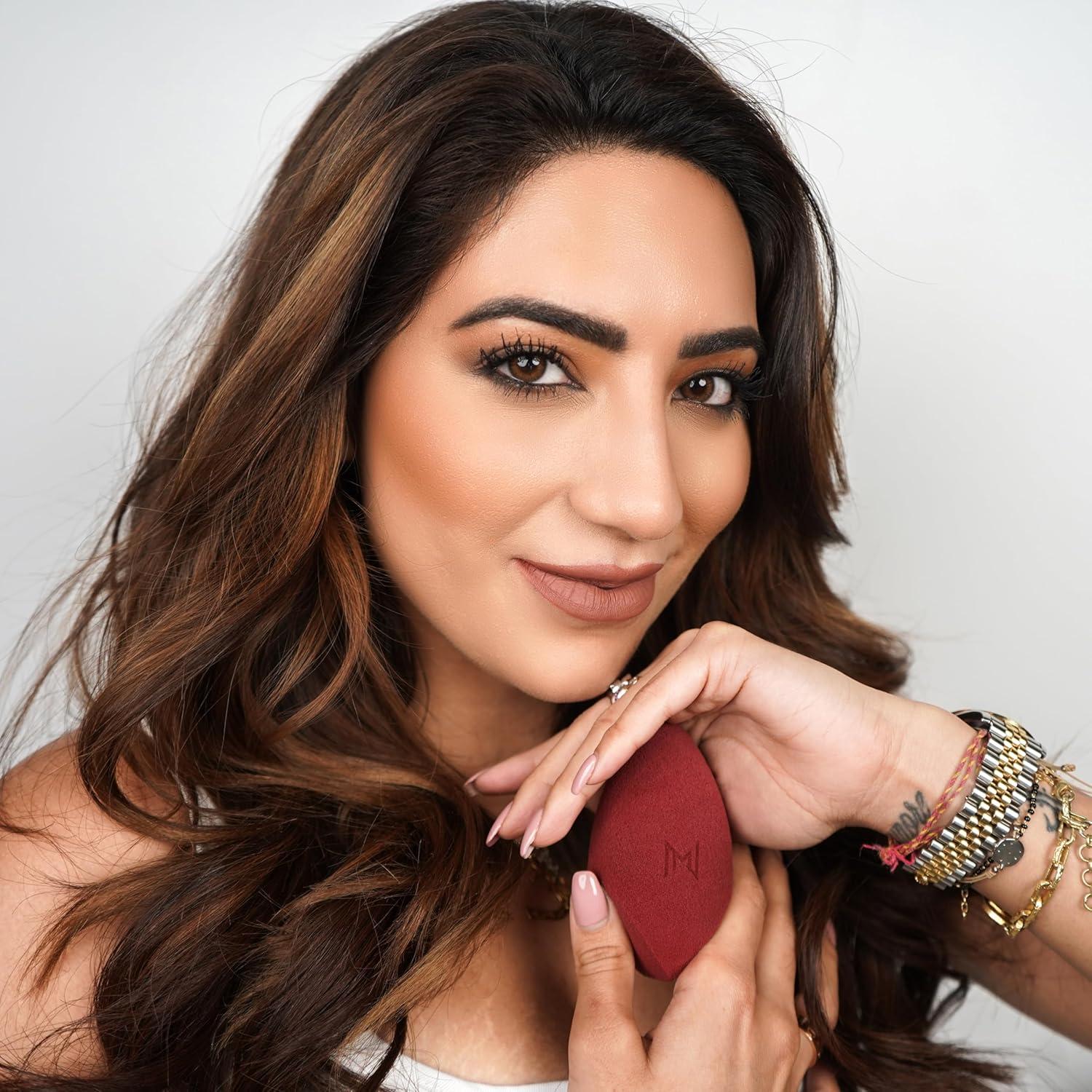 Esponja de Maquillaje Natasha Moor Guerrera - Microfibra Vegana