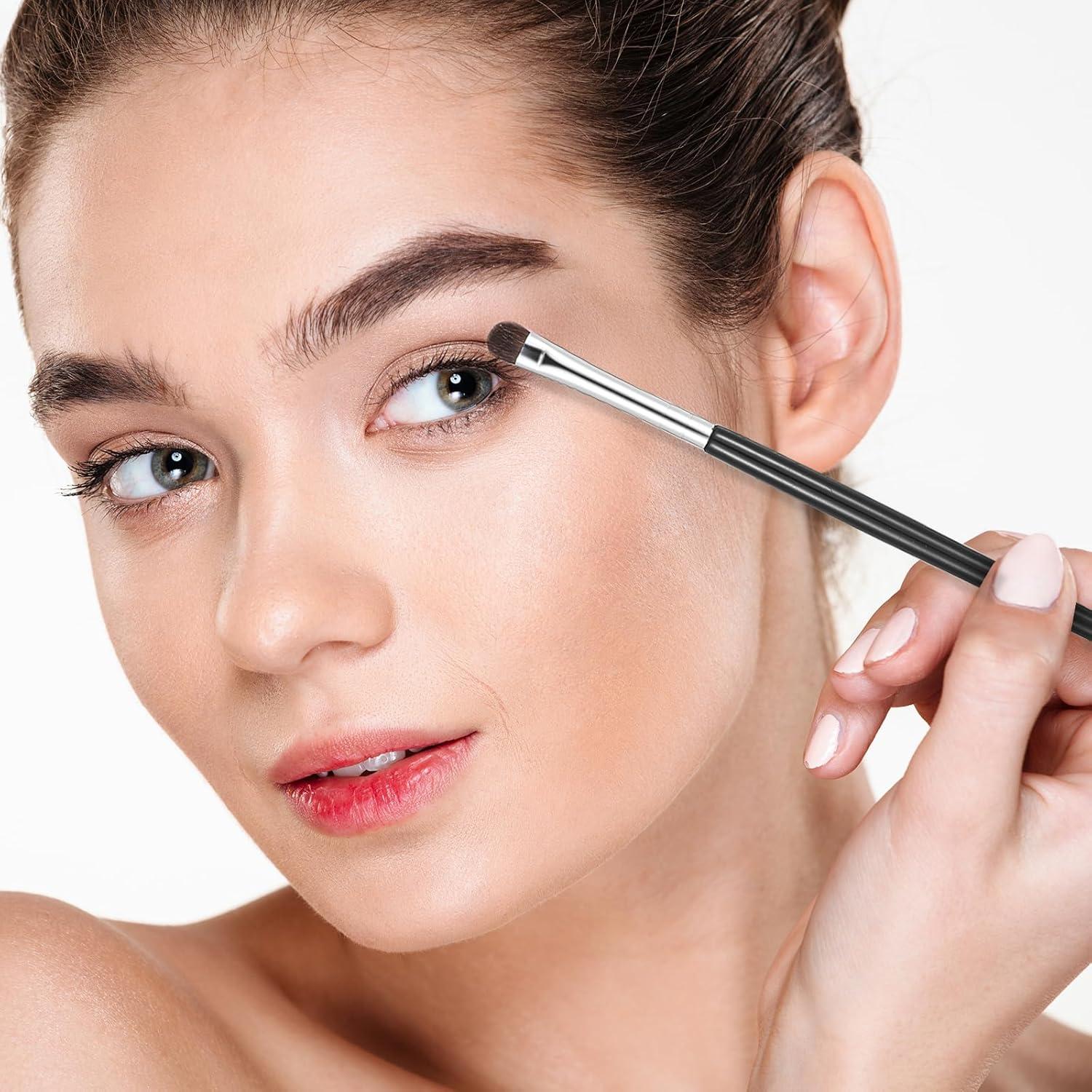 Juego de 8 Pinceles de Maquillaje para Ojos Yuanan