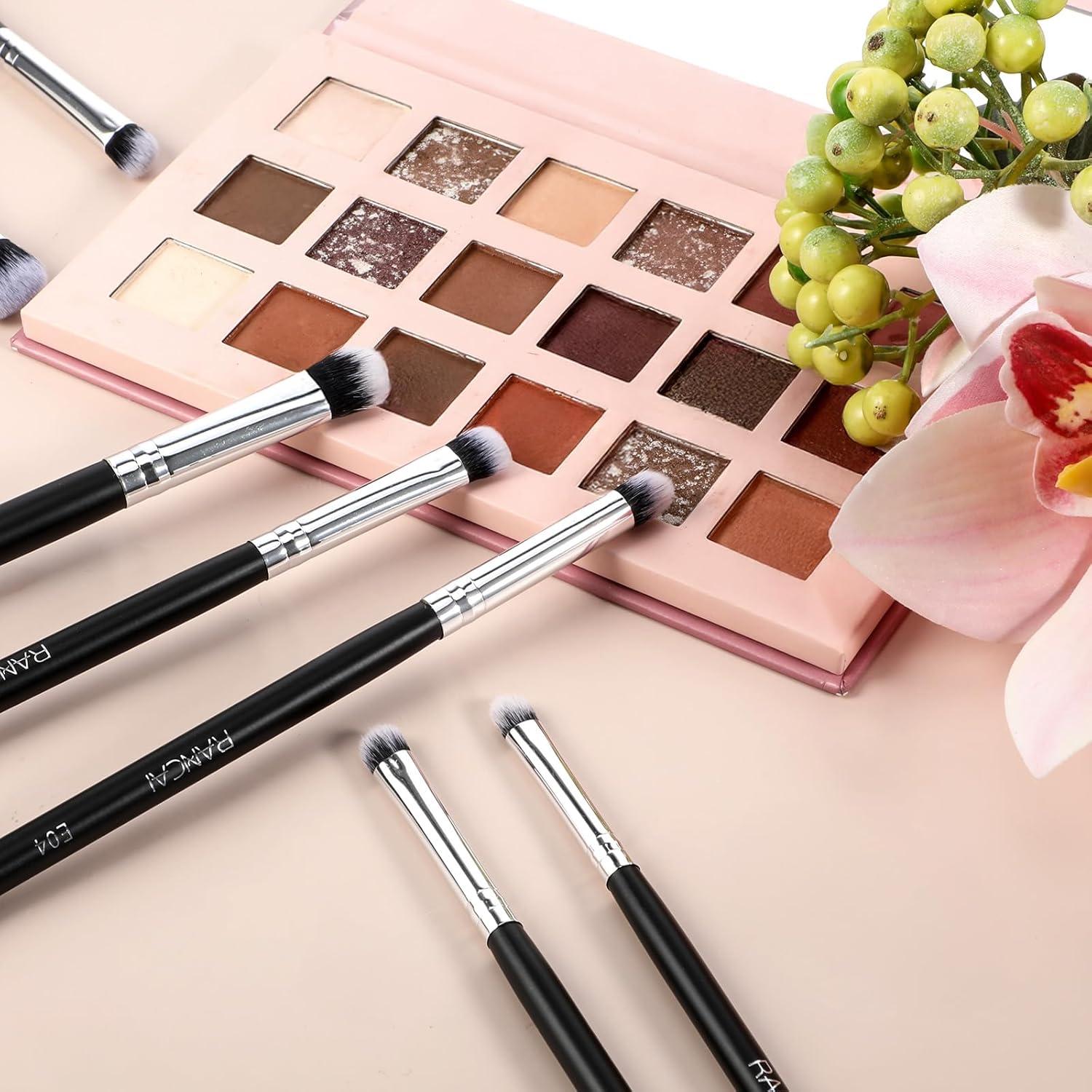 Juego de 7 Pinceles para Maquillaje de Ojos Skrfren