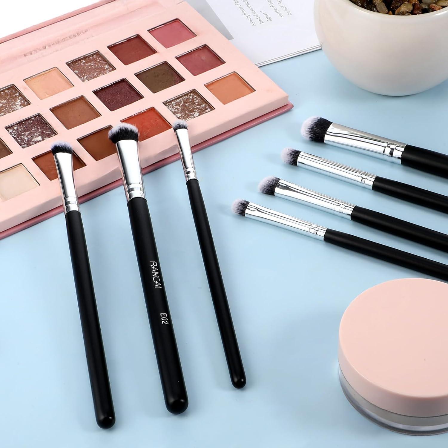 Juego de 7 Pinceles para Maquillaje de Ojos Skrfren