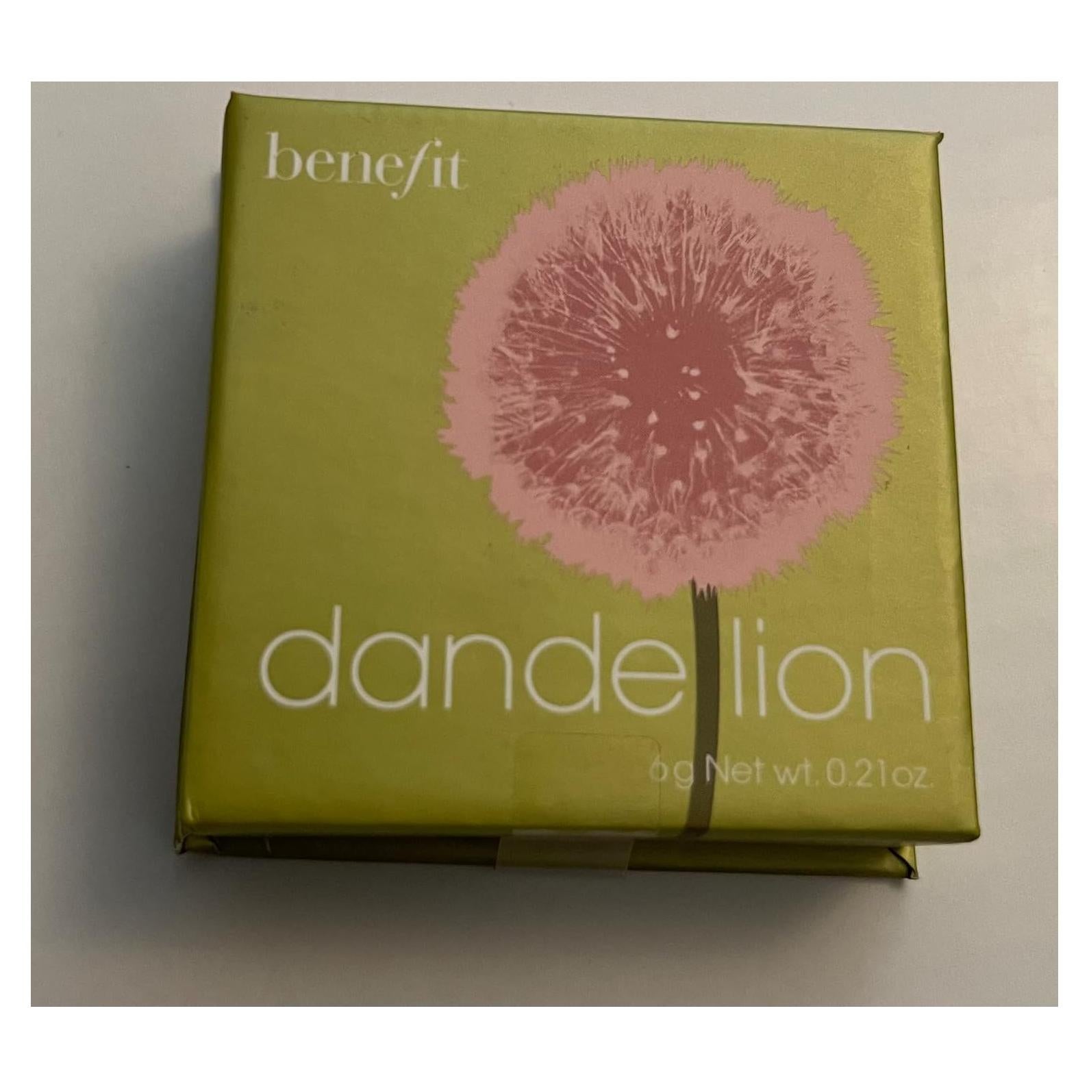Polvo Facial Iluminador Benefit Dandelion 45.4g