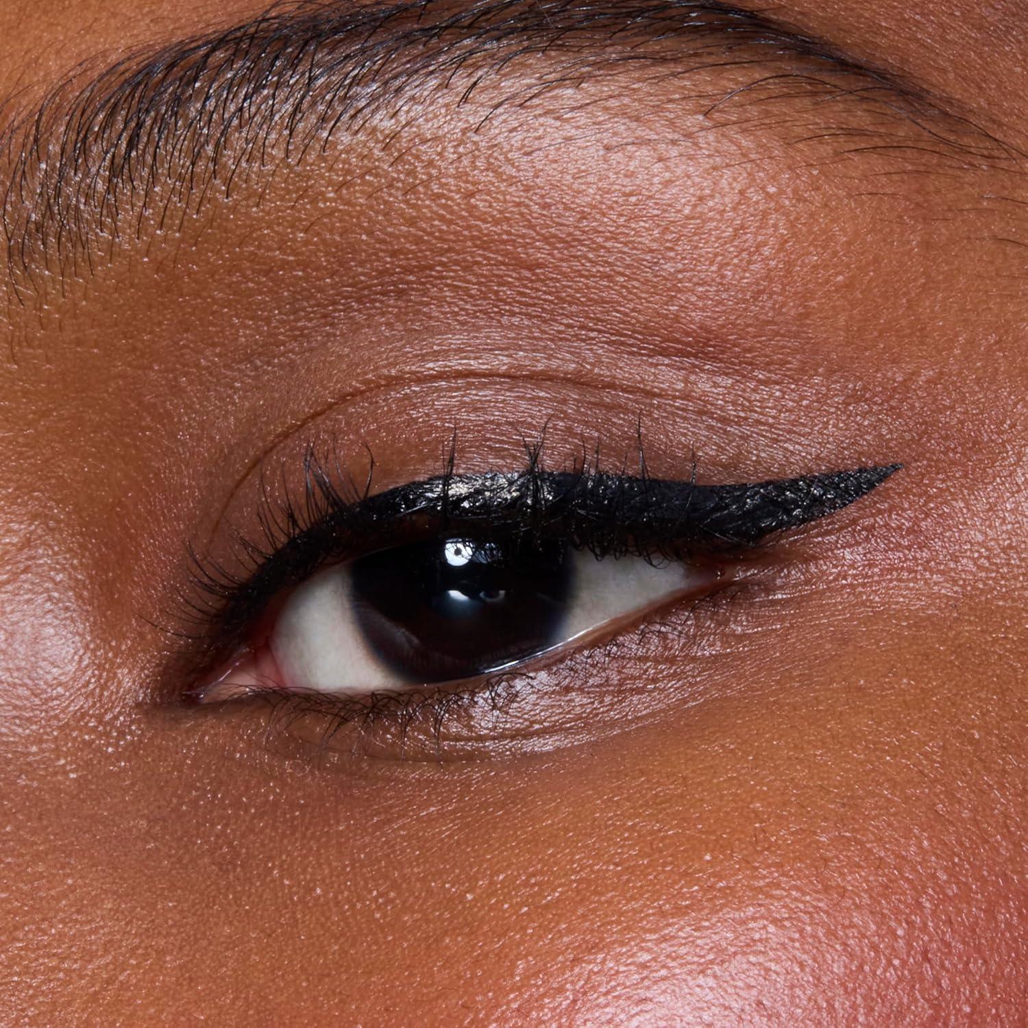 Delineador Líquido Impermeable e.l.f. H2O Proof Negro 0.59 ml