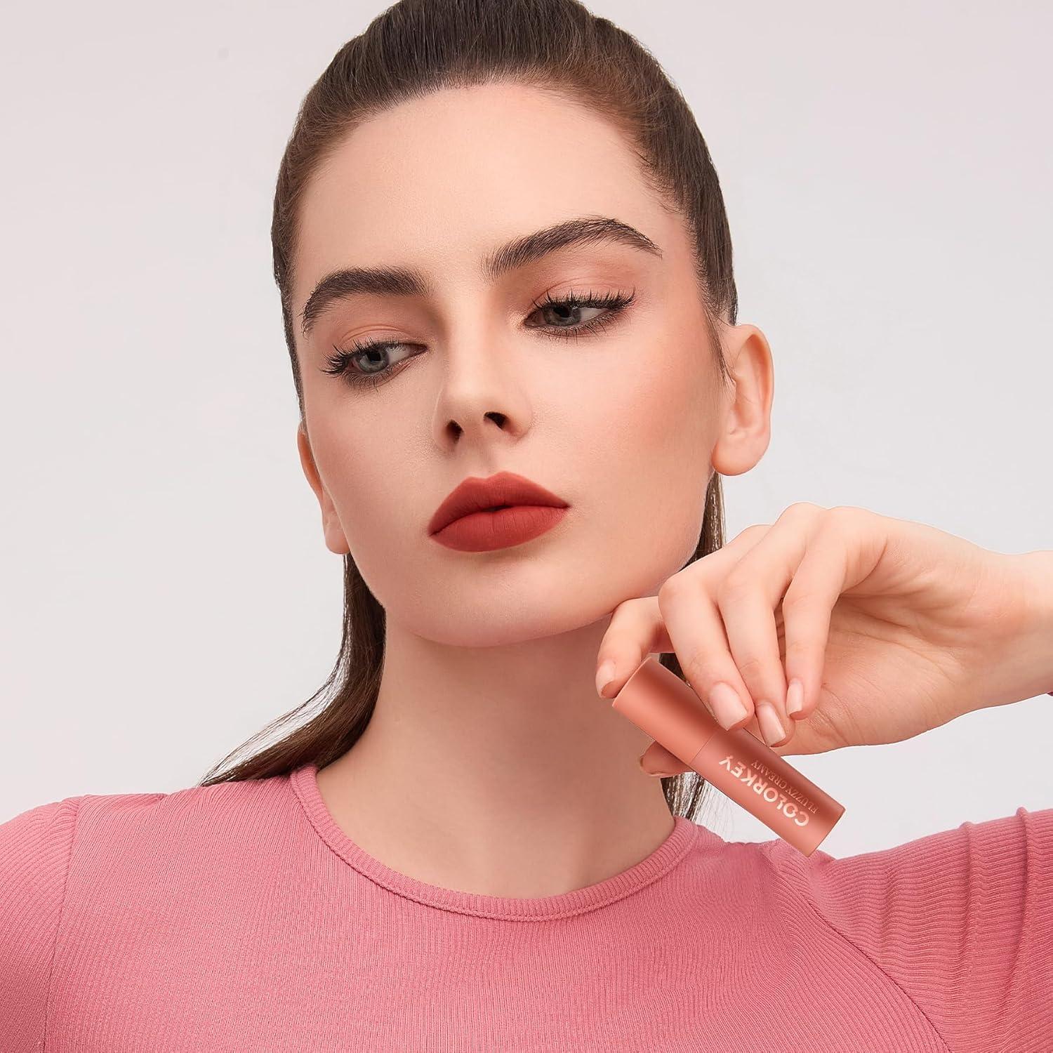 Lápiz Labial Mate COLORKEY CO03 Té de Leche de Coco 2.5g