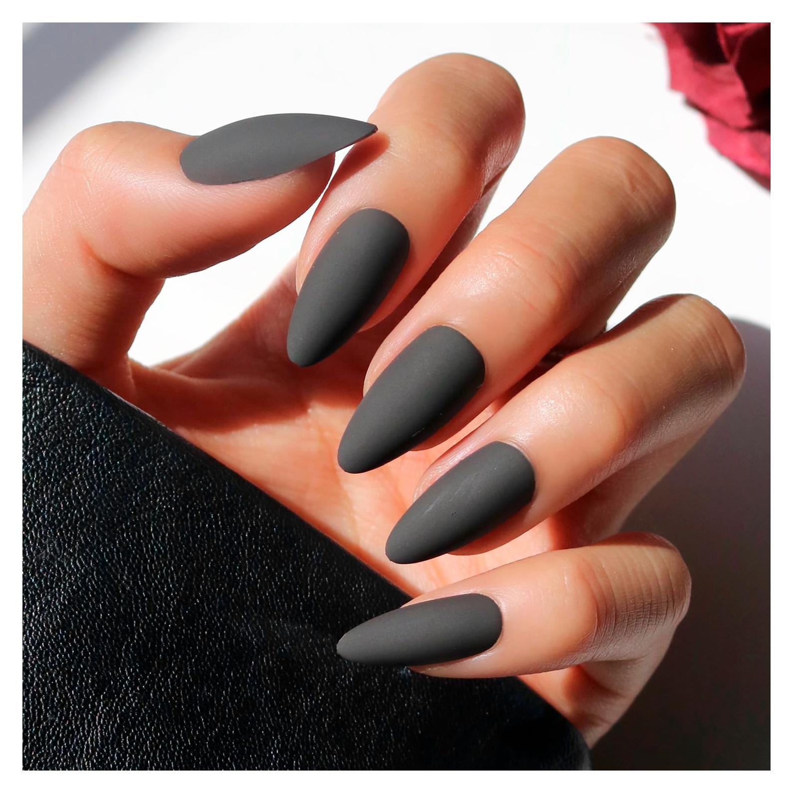 Uñas Postizas Glamnetic - Fondo Rojo, Almendra Media, 30 Uñas