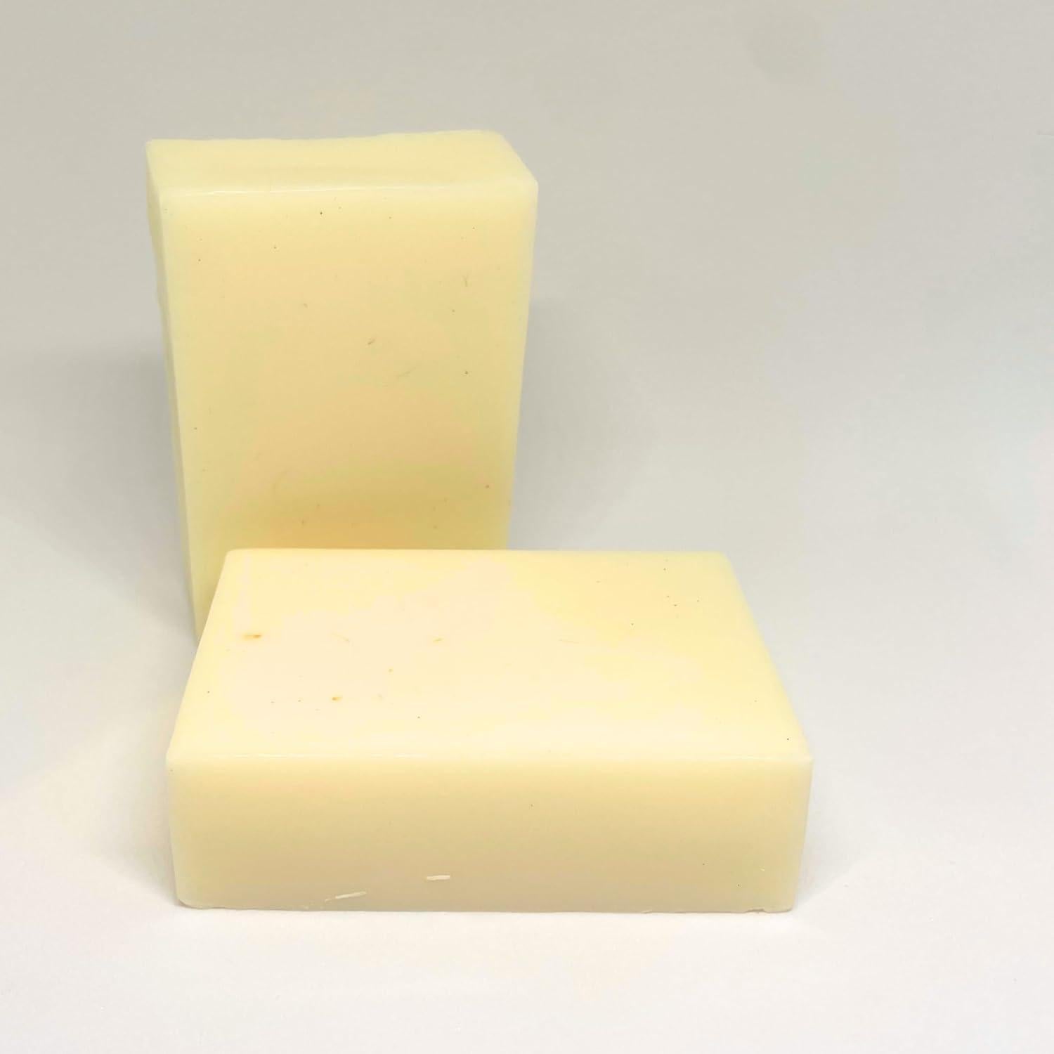 Jabón de Leche de Cabra Neem y Árbol de Té 226.8g Hecho a Mano