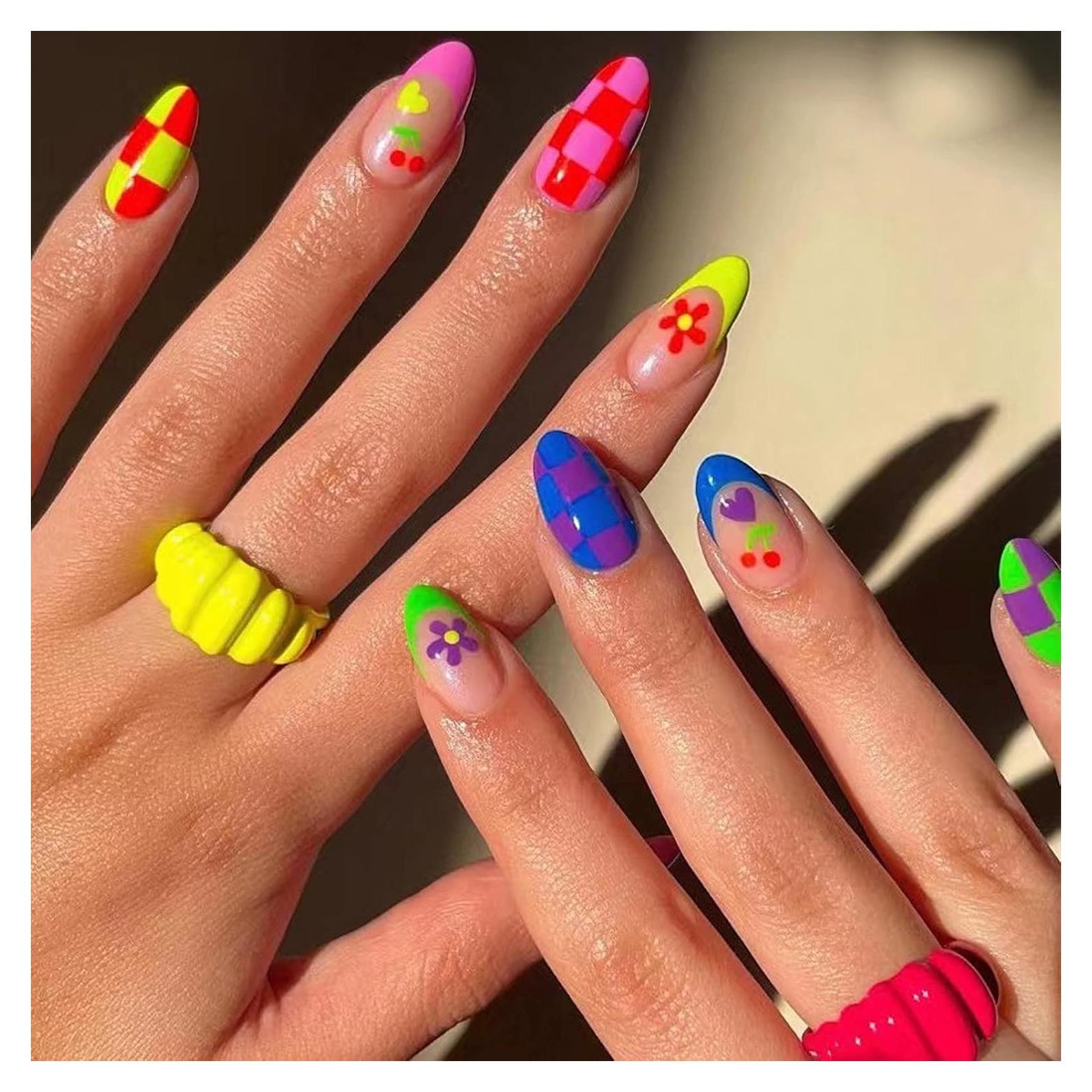 Uñas Postizas Almendra MISUD 24 pcs con Pegamento Diseño Floral