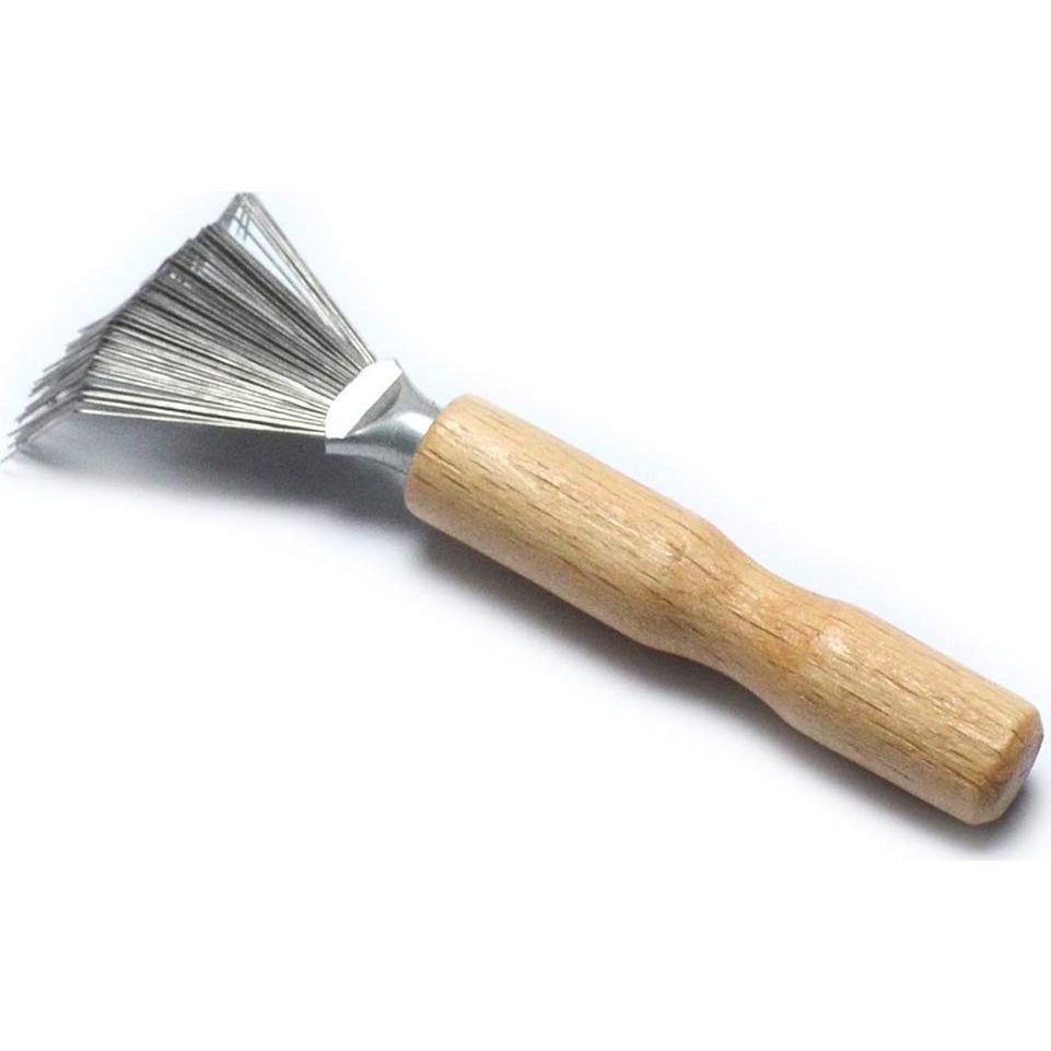 Rastrillo de Alambre Luwigs con Mango de Madera 11.43 cm