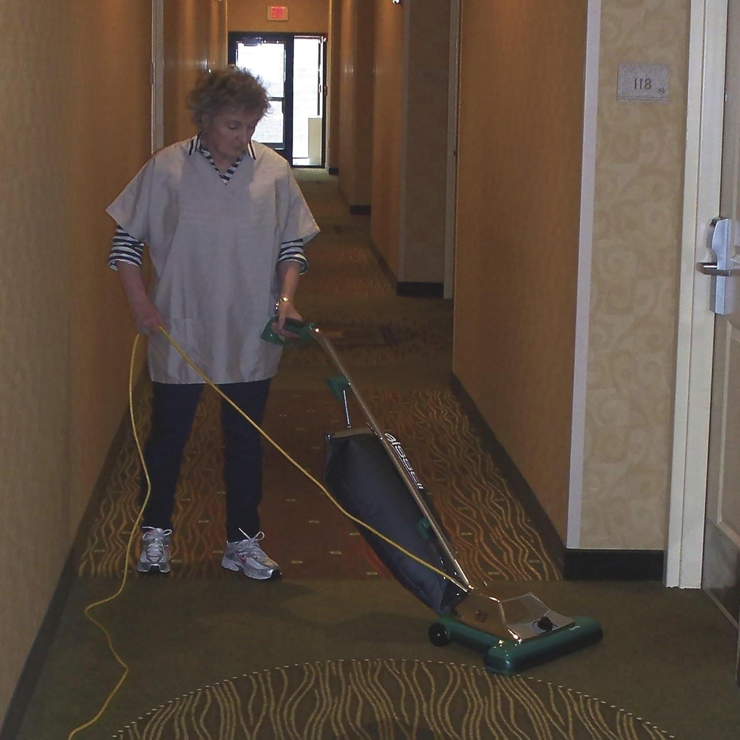 Aspiradora Vertical Bissell BigGreen BG101DC ProCup 870W 30cm